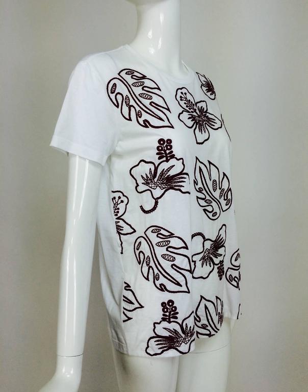 Prada white cotton embroidered Hawaii T shirt NWT XL For Sale at 1stDibs