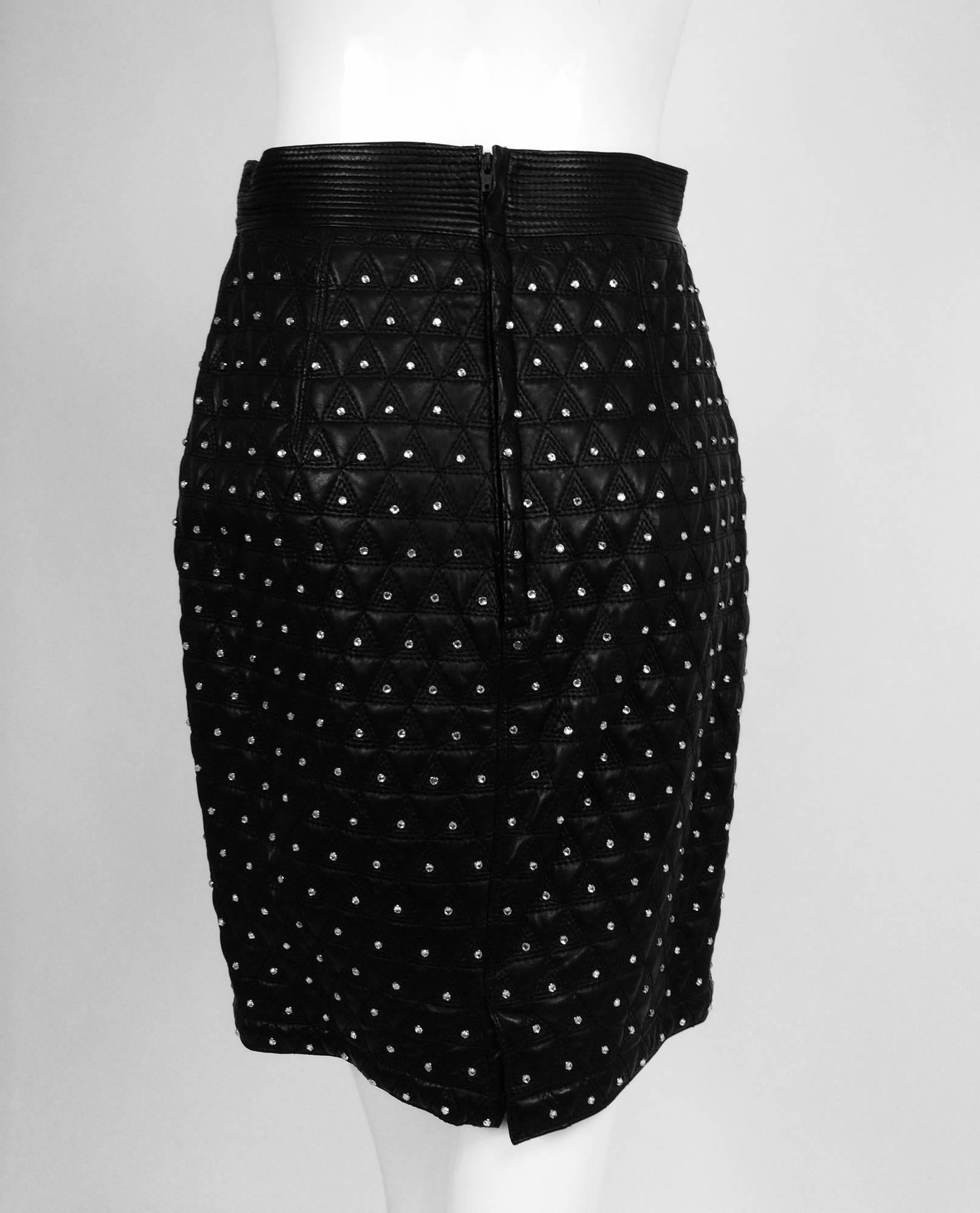 Gianni Versace Quilted black leather & rhinestone skirt 1980s In Excellent Condition In West Palm Beach, FL