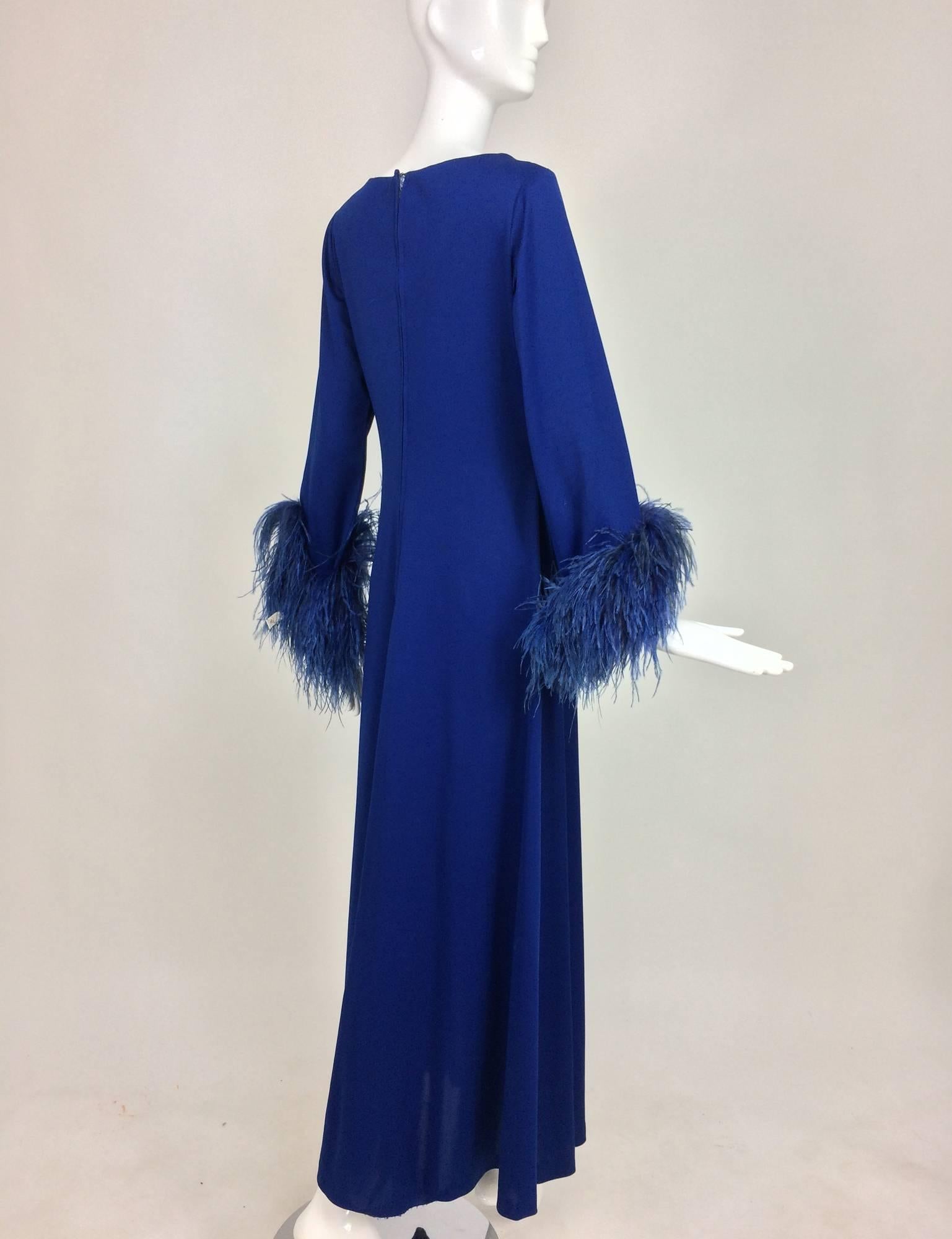 Electric blue feather trimmed Jewel plunge neck maxi dress 1970s size 8 In Excellent Condition In West Palm Beach, FL
