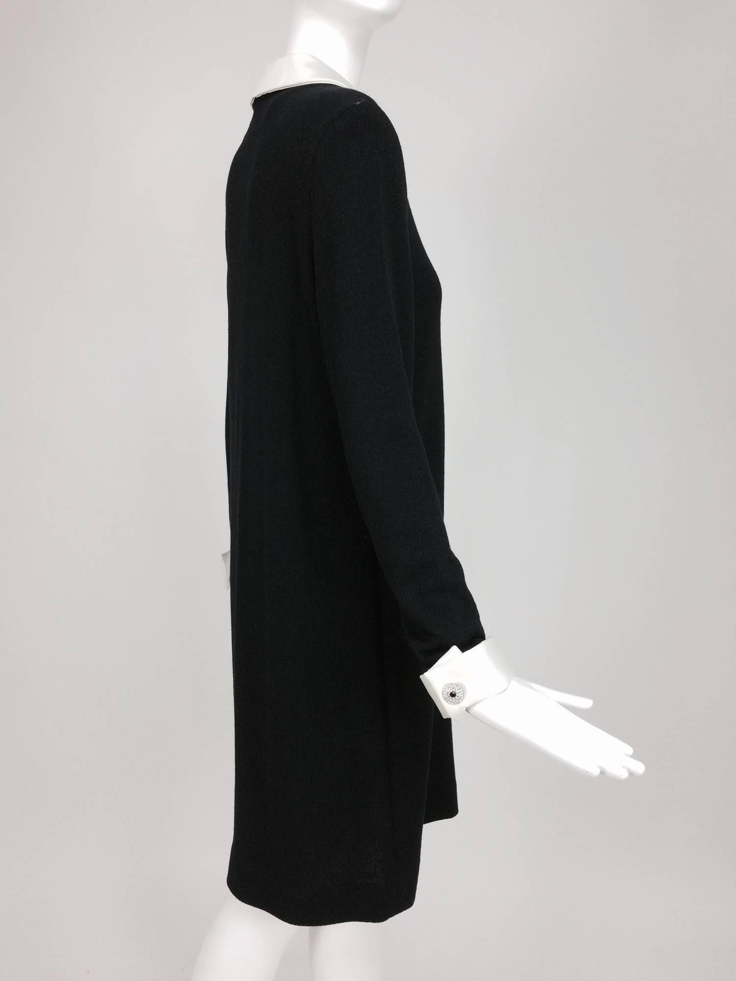 Women's Adolfo black knit A line dress with white satin collar & cuffs 1970s size 12