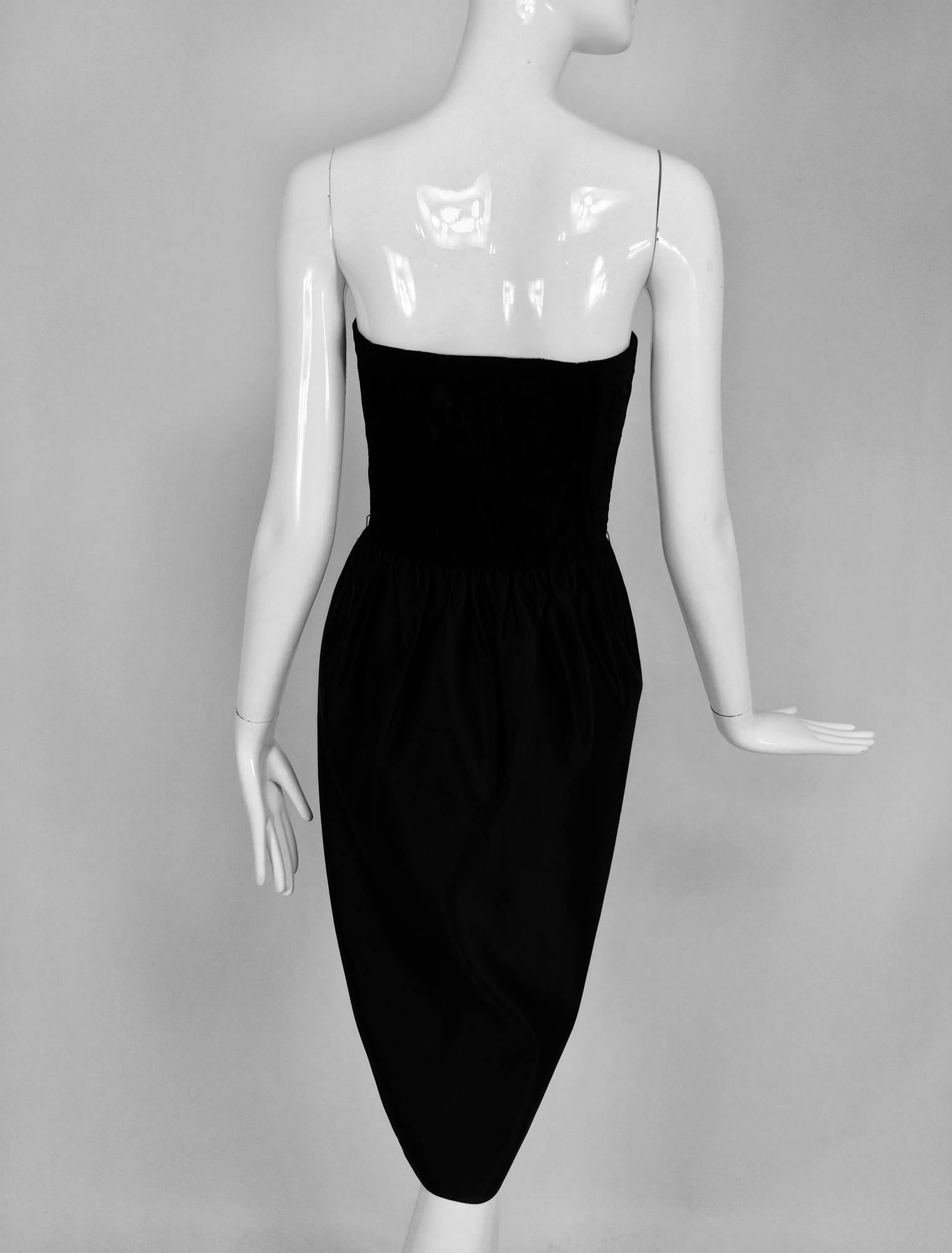 Women's Lanvin numbered Haute couture black silk and velvet strapless cocktail dress  For Sale