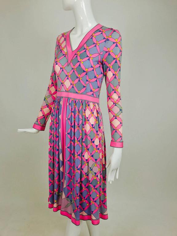 Vintage Alverado Bessi long sleeve silk knit print dress 1970s For Sale ...