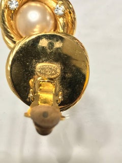 Chanel gold twist with pearl and diamante clip earrings 1995 A