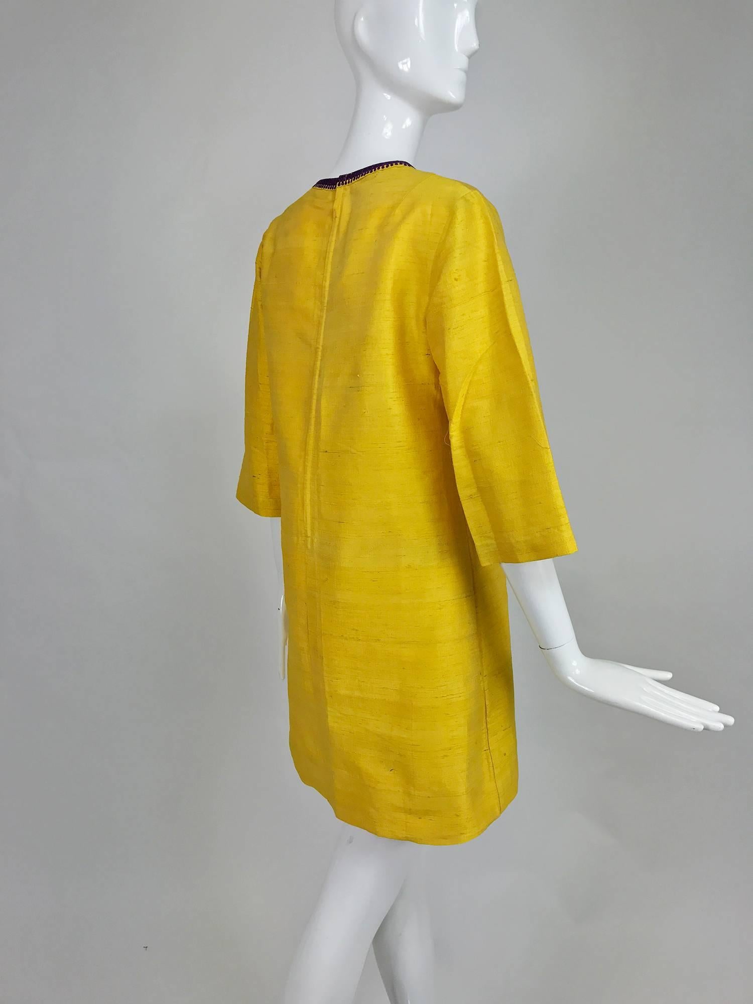 Women's Vintage tunic of raw silk in saffron with purple embroidered applique 1960s