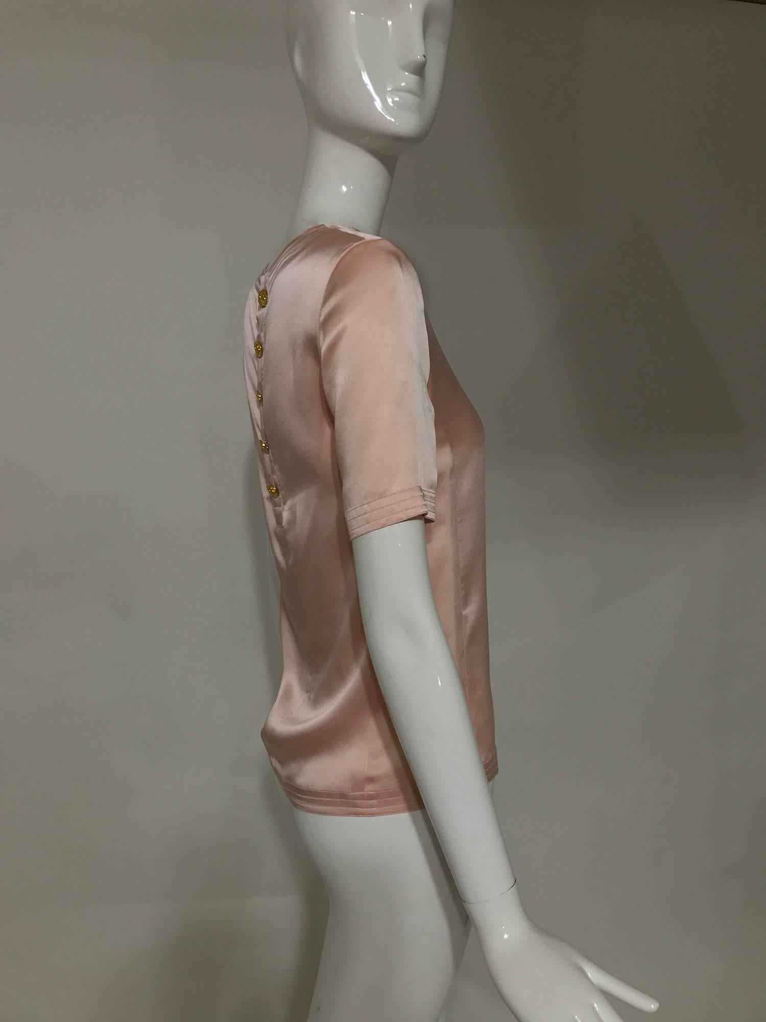 Vintage Chanel classic pale pink silk satin short sleeve blouse 1970s In Excellent Condition In West Palm Beach, FL