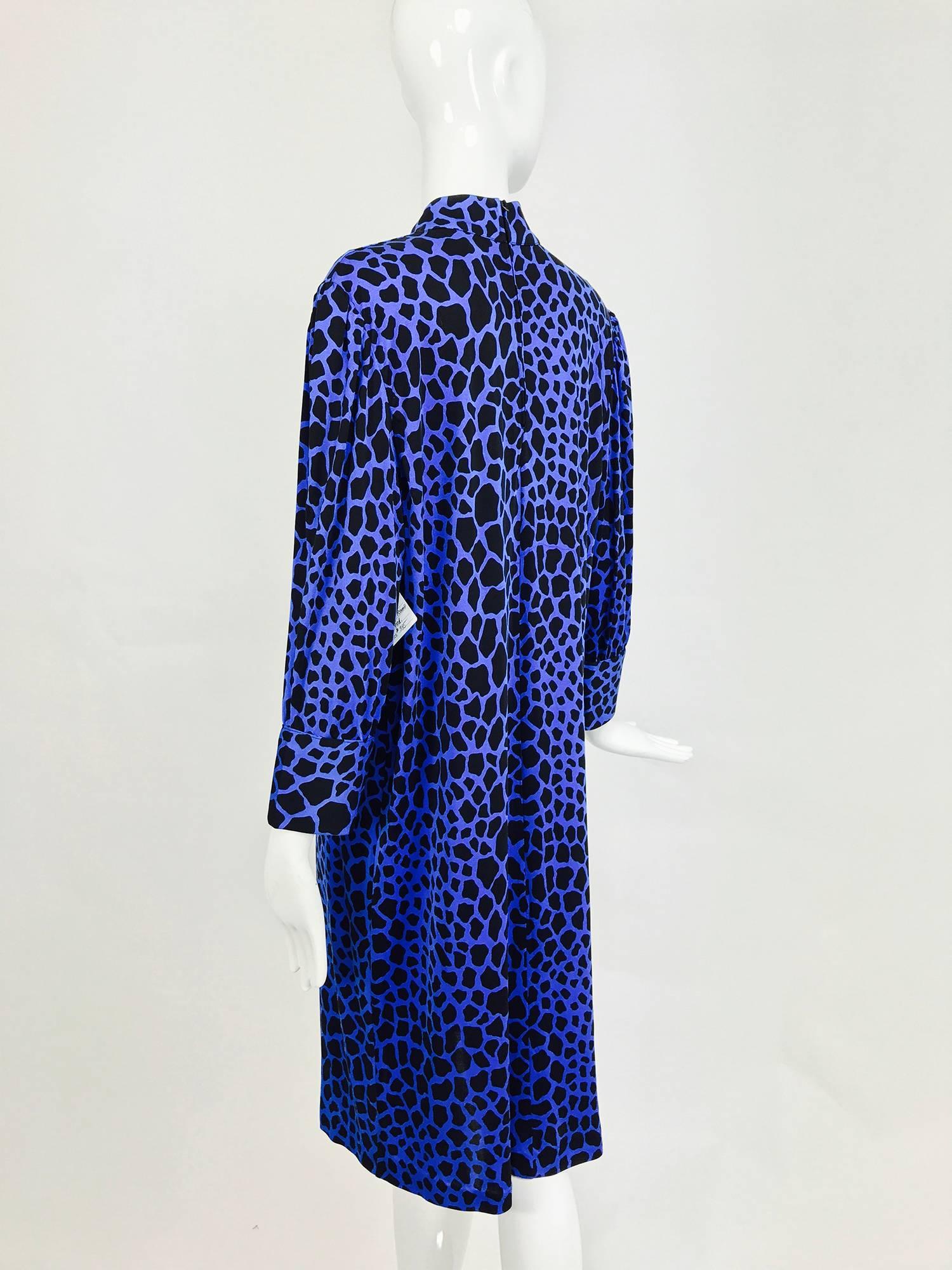 Vintage Gibi, Roma silk jersey leopard spot dress in black and blue 1970s 2