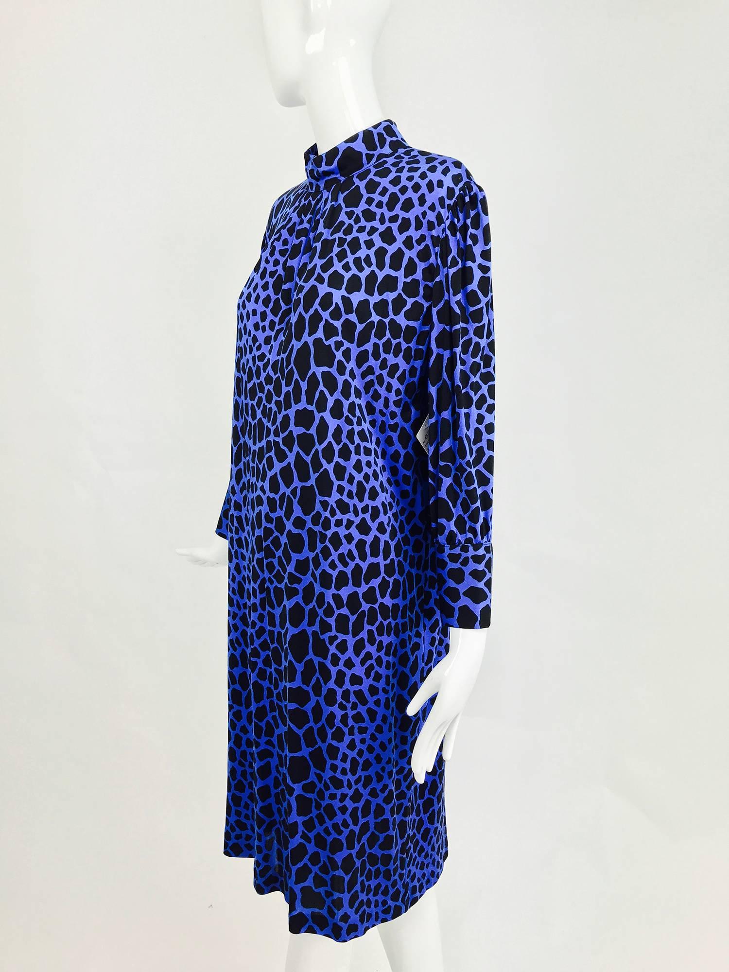 Vintage Gibi, Roma silk jersey leopard spot dress in black and blue 1970s 3