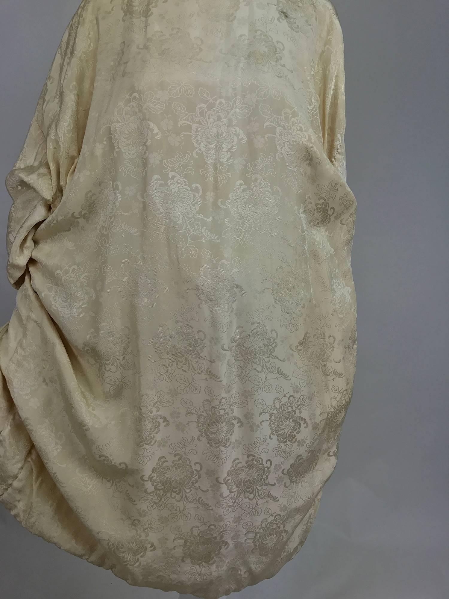 Vintage wisteria embroidered cream silk short kimono 1920s 5