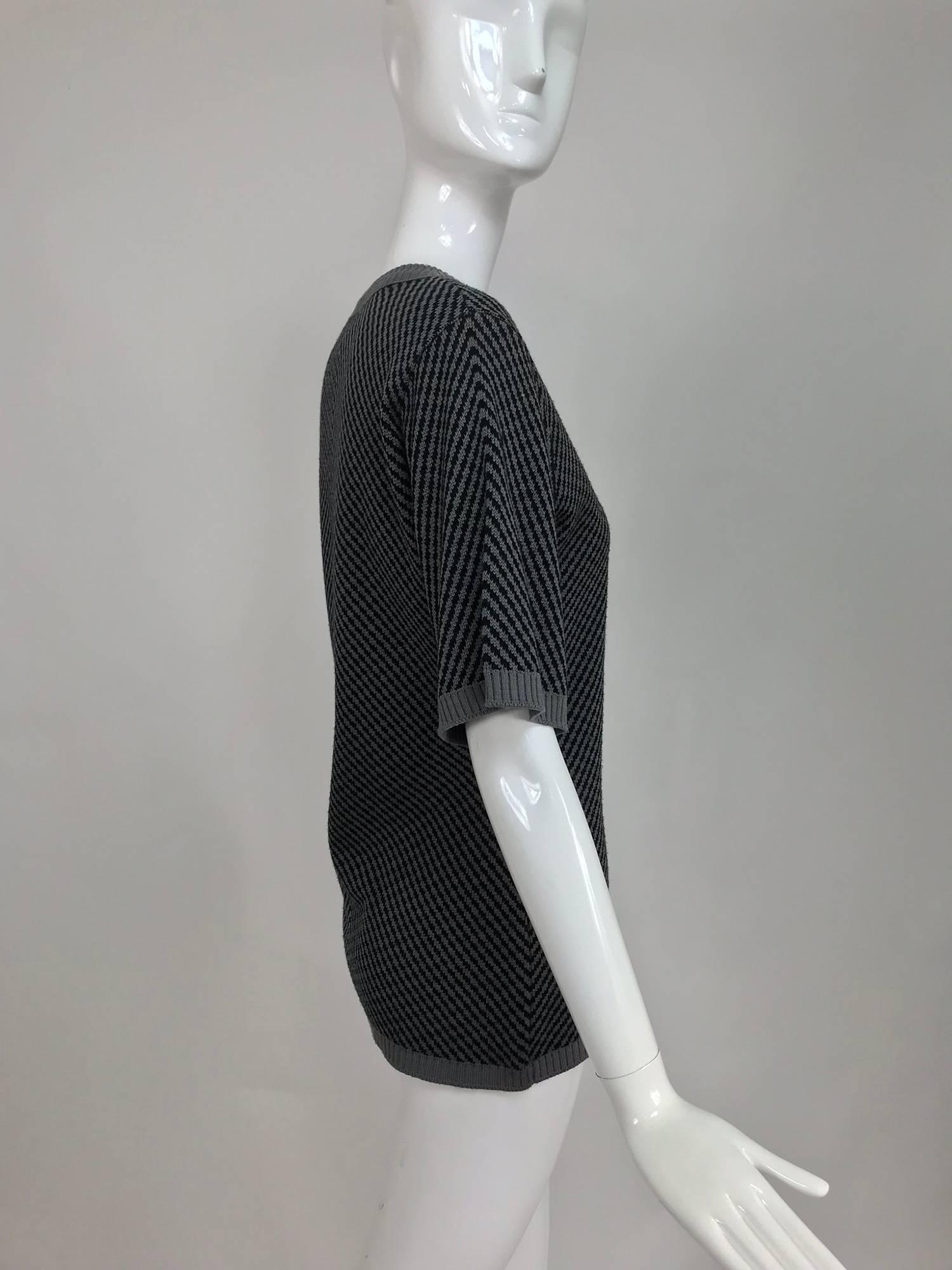 Vintage Givenchy sport 1980s novelty knitted sweater 2