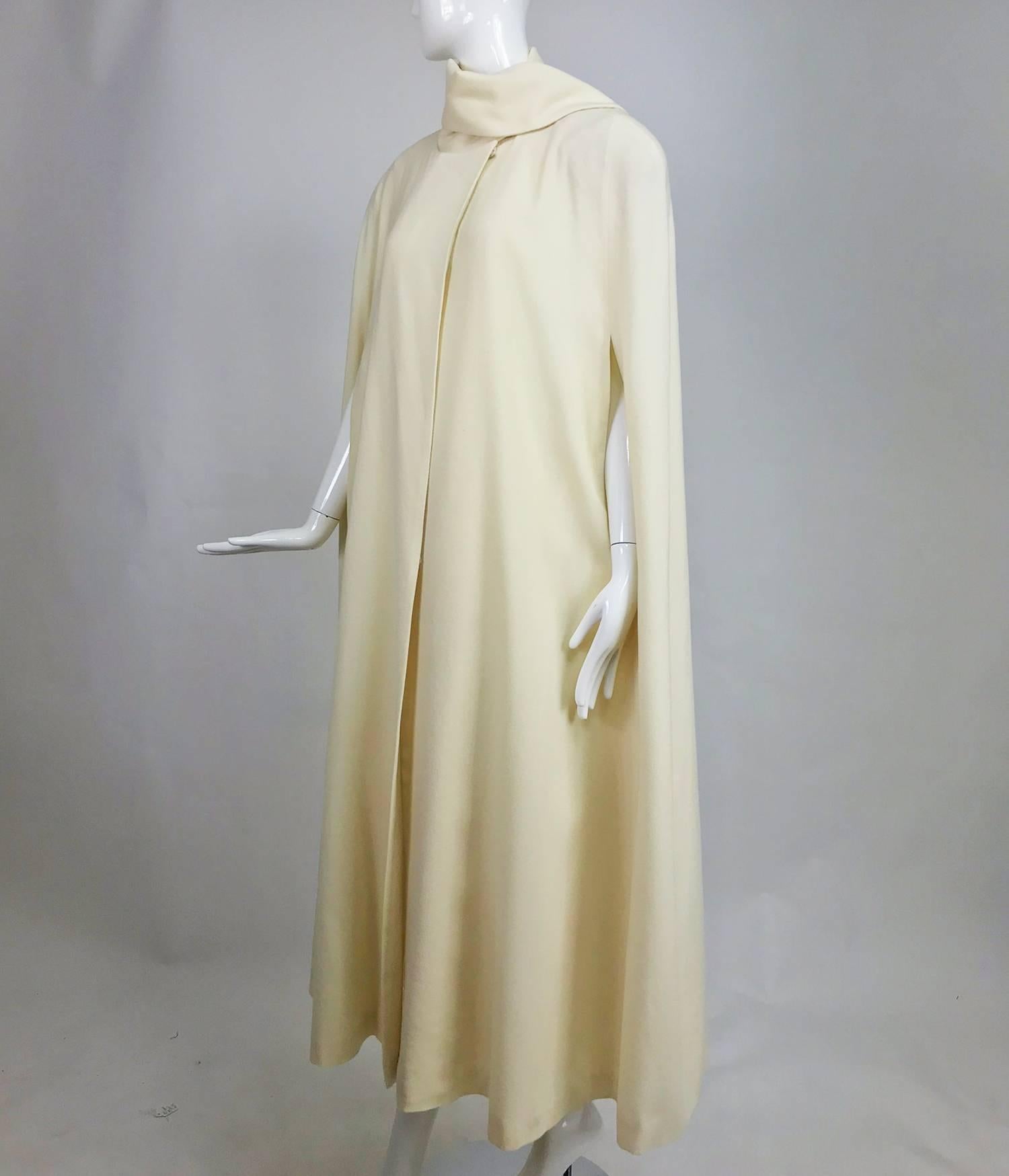 Winter white full length wool cape 1980s 3