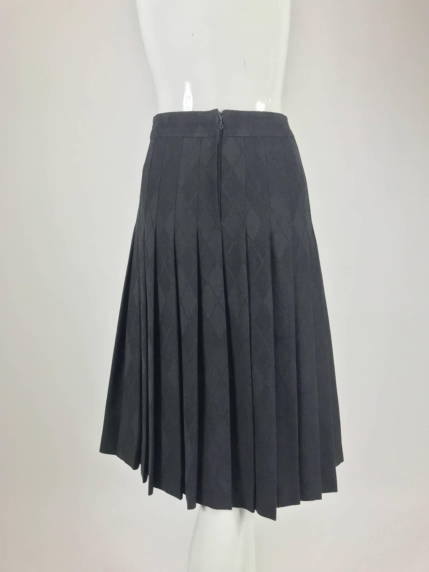 wool pleated skirts
