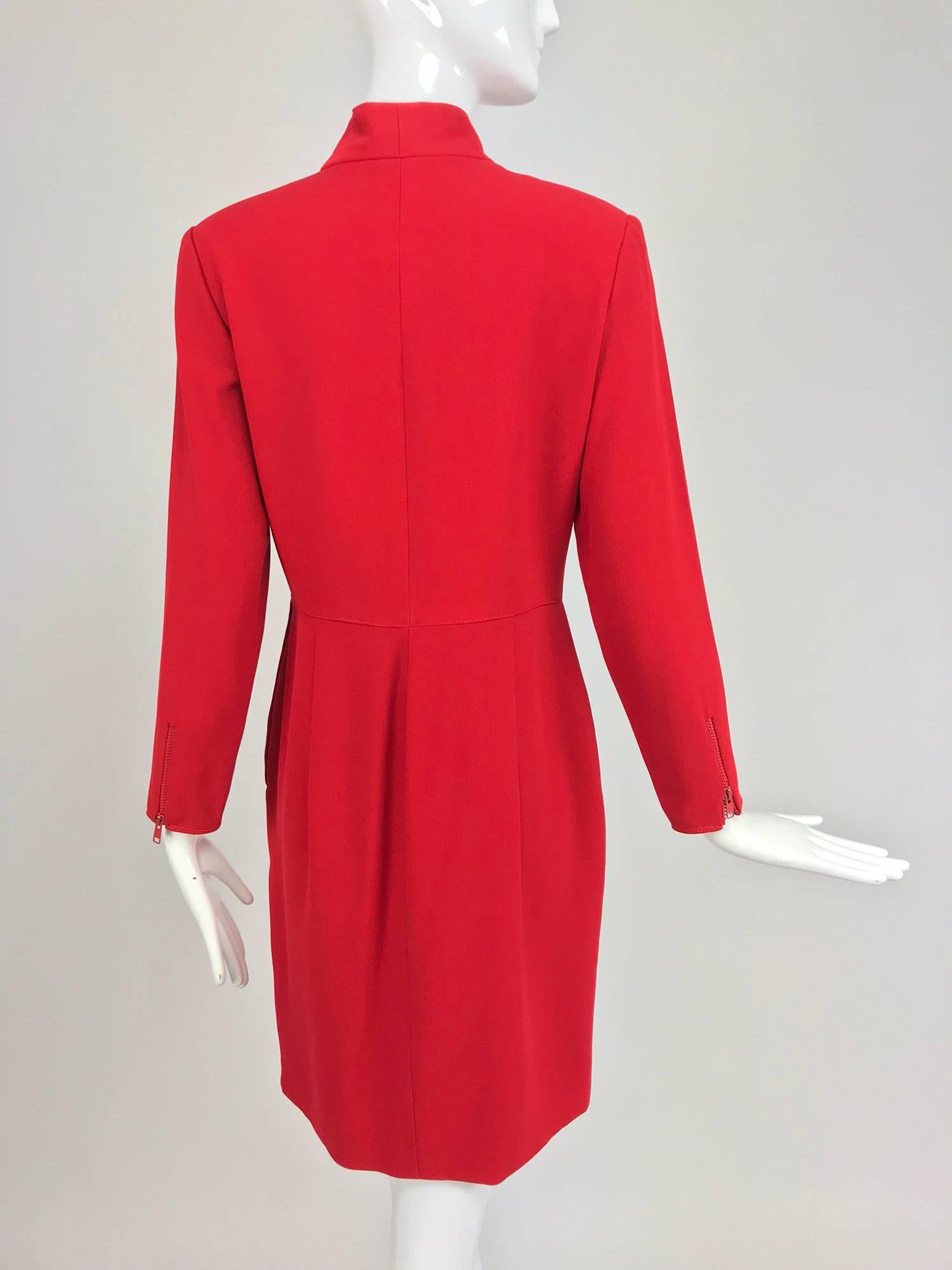 Valentino Vintage tailored red wool twill big zipper dress 1990s In Excellent Condition In West Palm Beach, FL