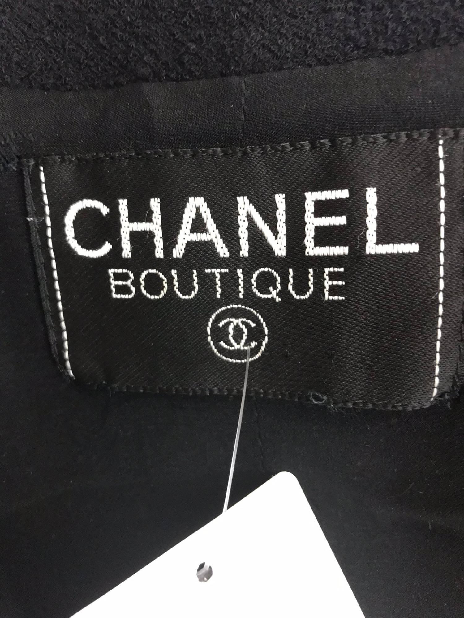 Chanel Black Boucle cropped jacket 34 2 5