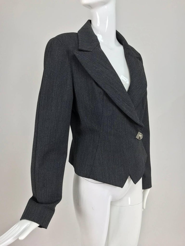 State of Claude Montana grey herringbone cropped jacket 1990s For Sale ...