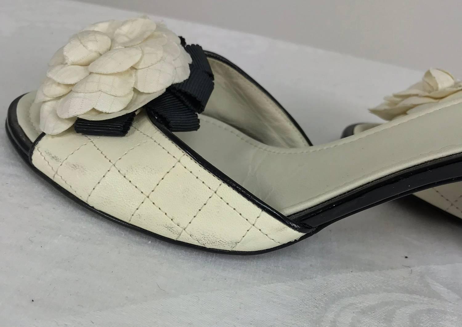 Women's Chanel quilted mules patent heels and Camellia flowers 38 1/2