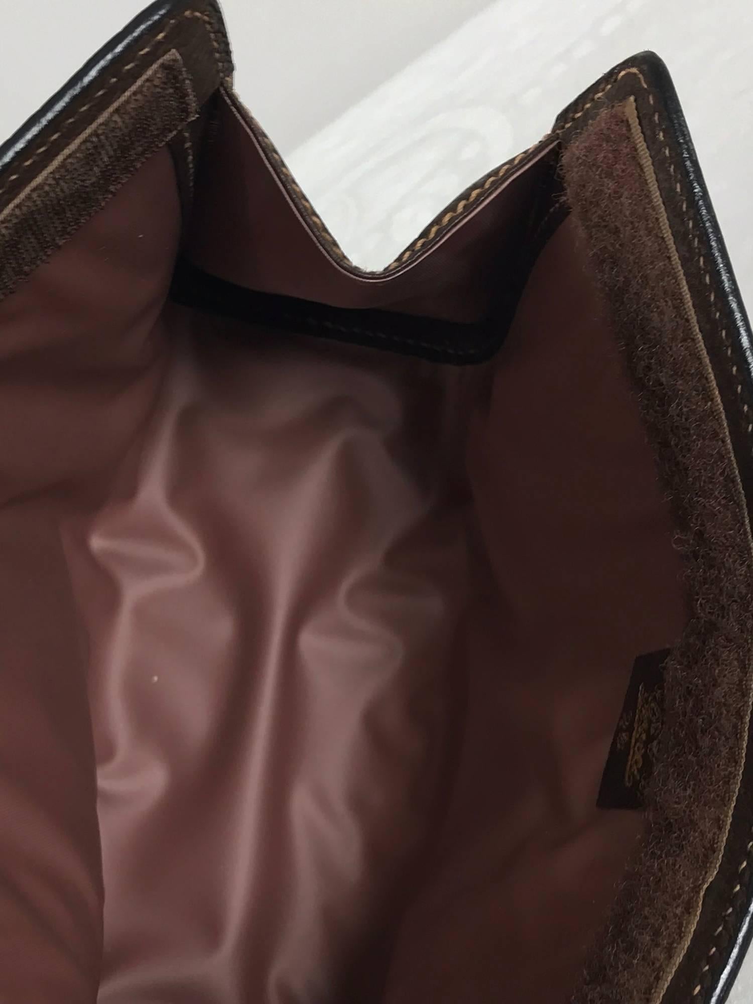 Women's or Men's Gucci twill stripe leather trim makeup bag clutch 1980s 