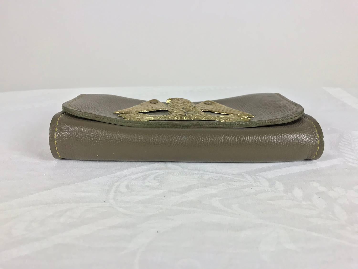 Women's Roger Van S Gold eagle green pebble leather clutch hand bag 1950s NWOT