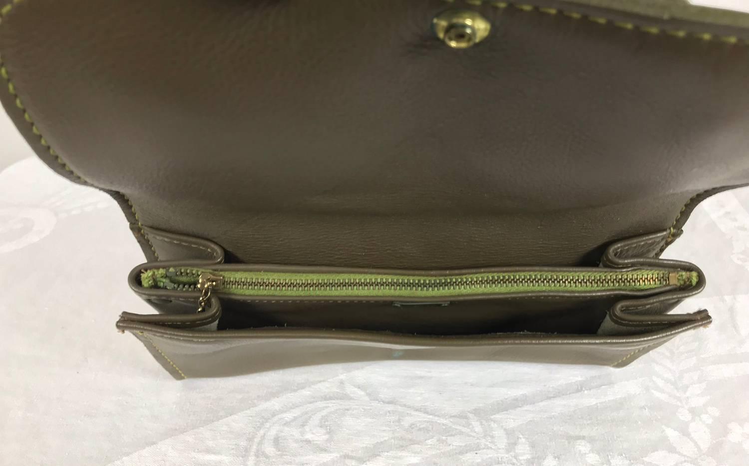 Roger Van S Gold eagle green pebble leather clutch hand bag 1950s NWOT 1