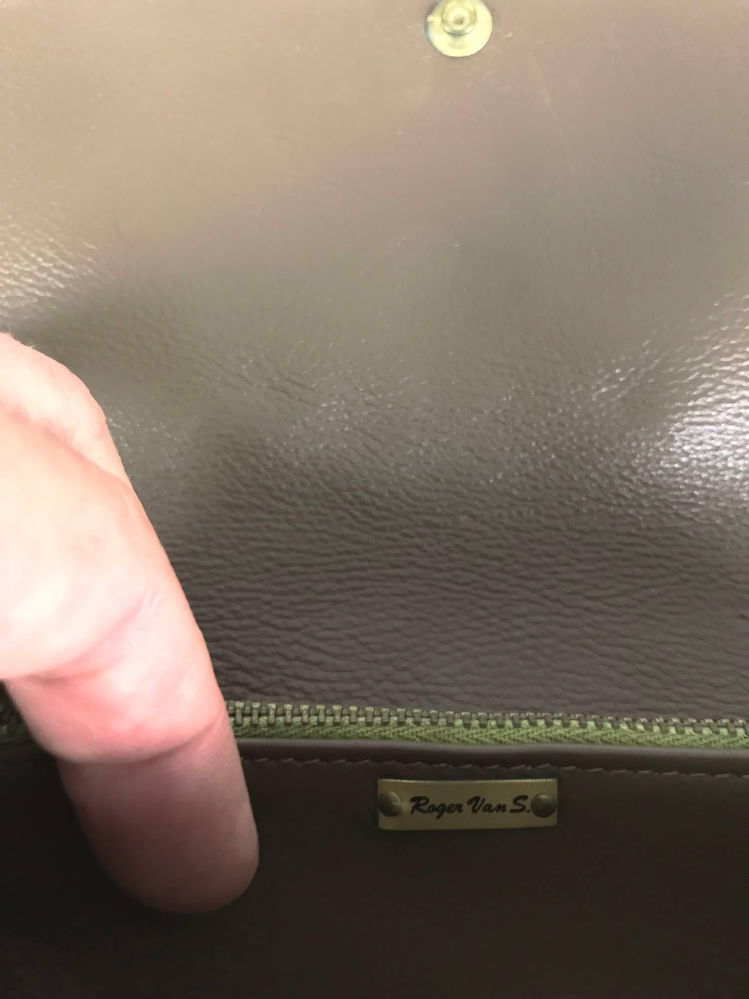 Roger Van S Gold eagle green pebble leather clutch hand bag 1950s NWOT 2