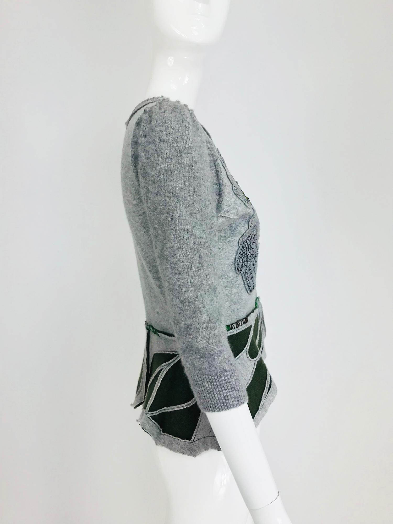 Koi Suwannagate cashmere bird applique sweater In Excellent Condition In West Palm Beach, FL