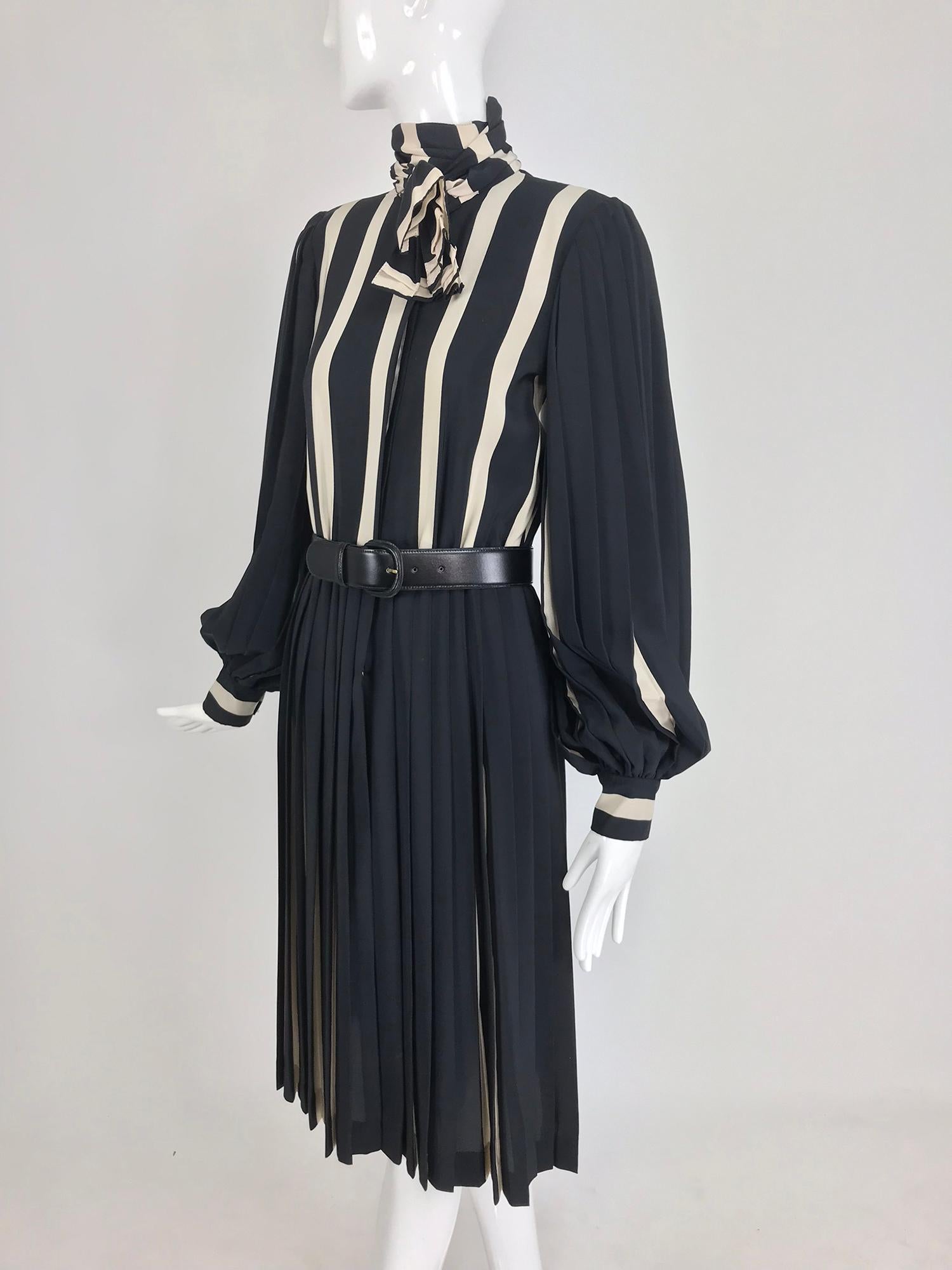 Bill Blass pleated silk black and tan stripe dress 1970s 7