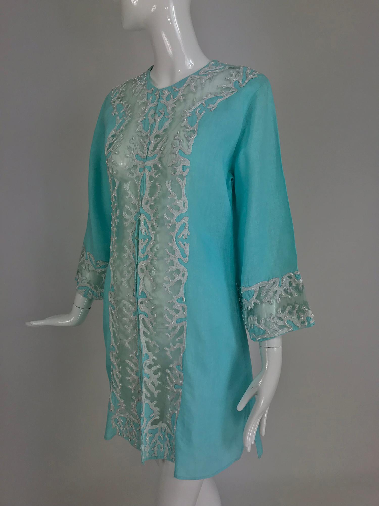 Jeannie McQueeny turquoise linen embroidered silk organza long jacket.  In Good Condition In West Palm Beach, FL
