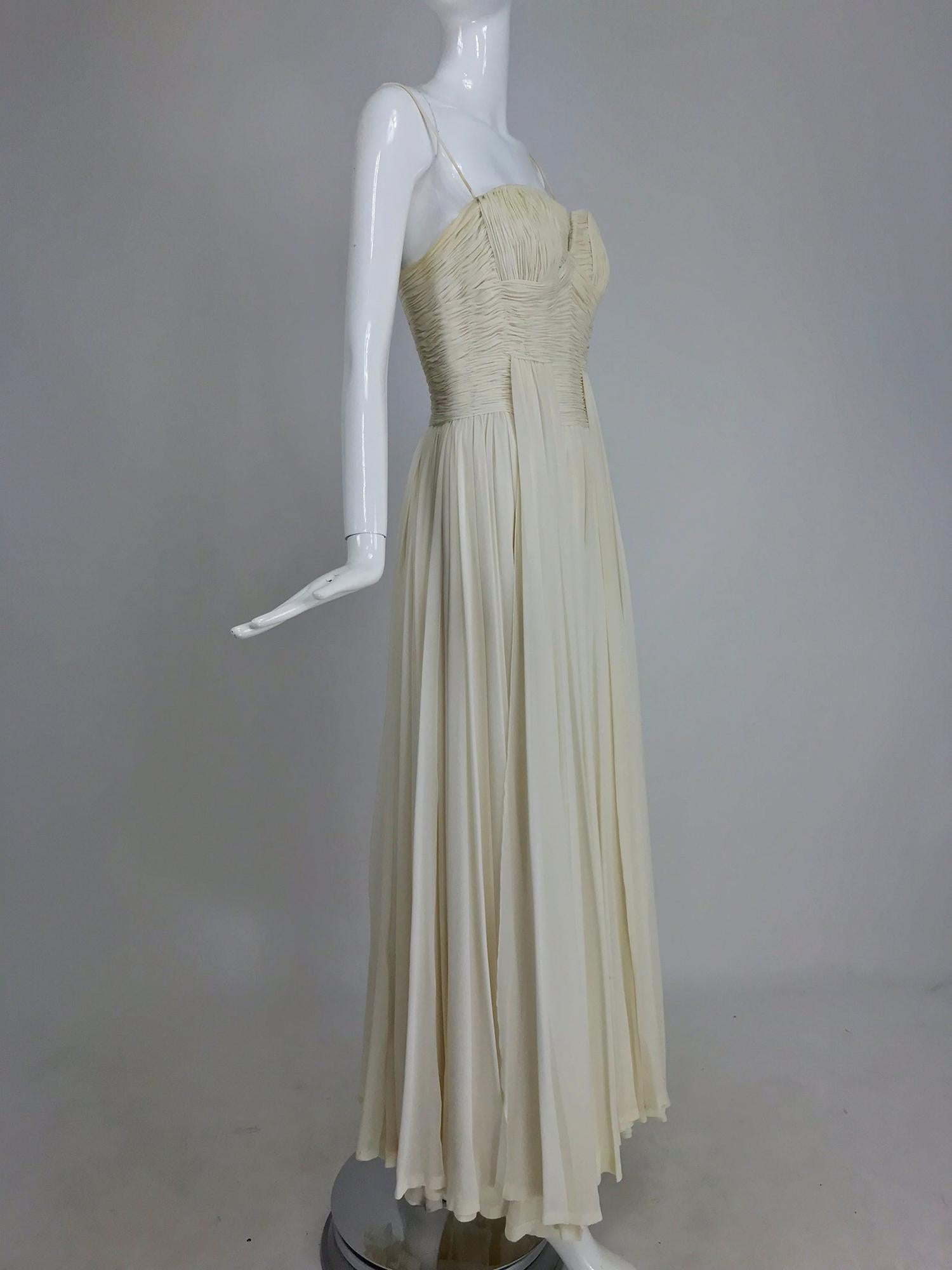  Fernanda Gattinoni Couture Ivory pleated silk chiffon evening gown 1950s 7