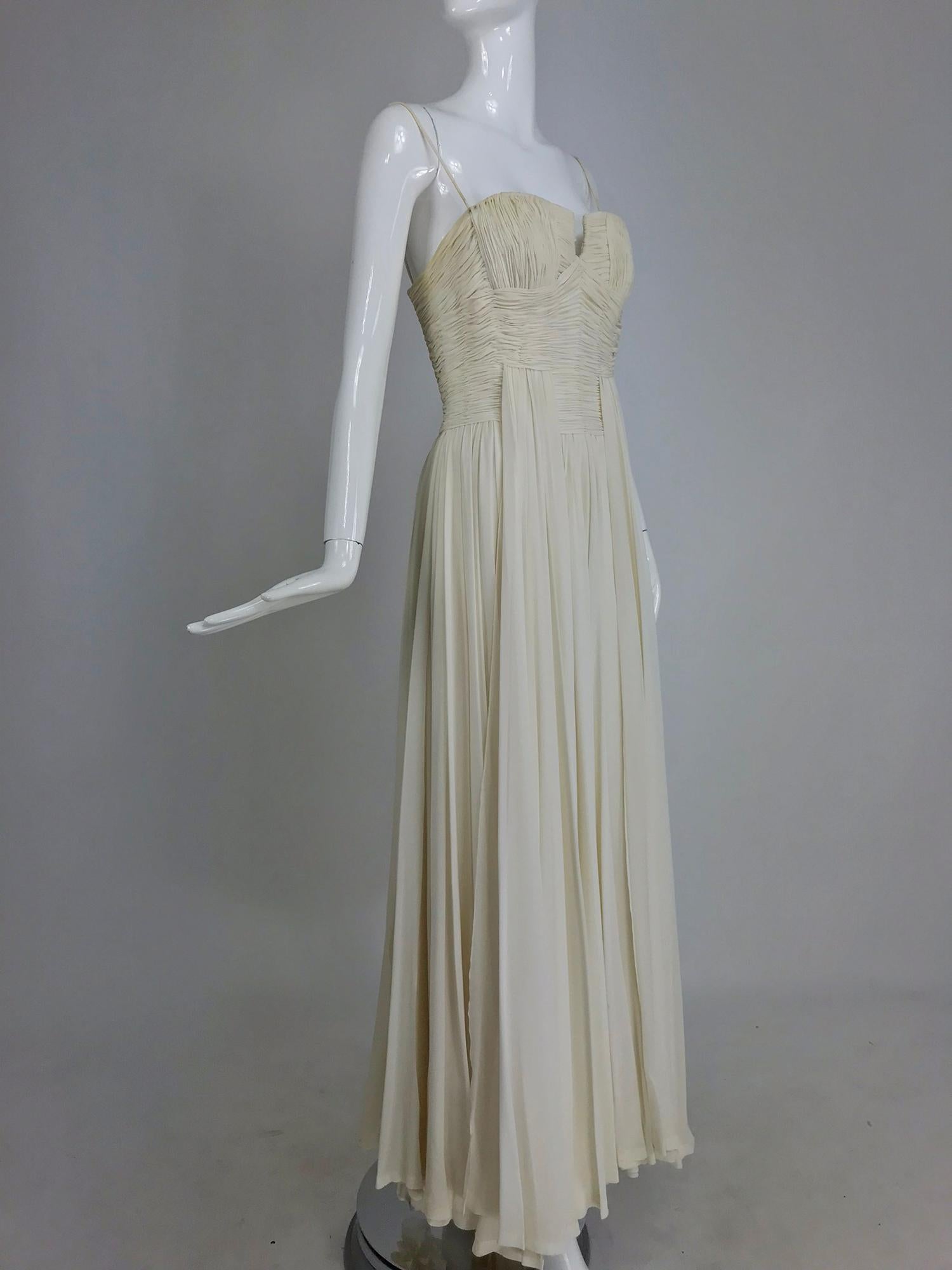  Fernanda Gattinoni Couture Ivory pleated silk chiffon evening gown 1950s 8