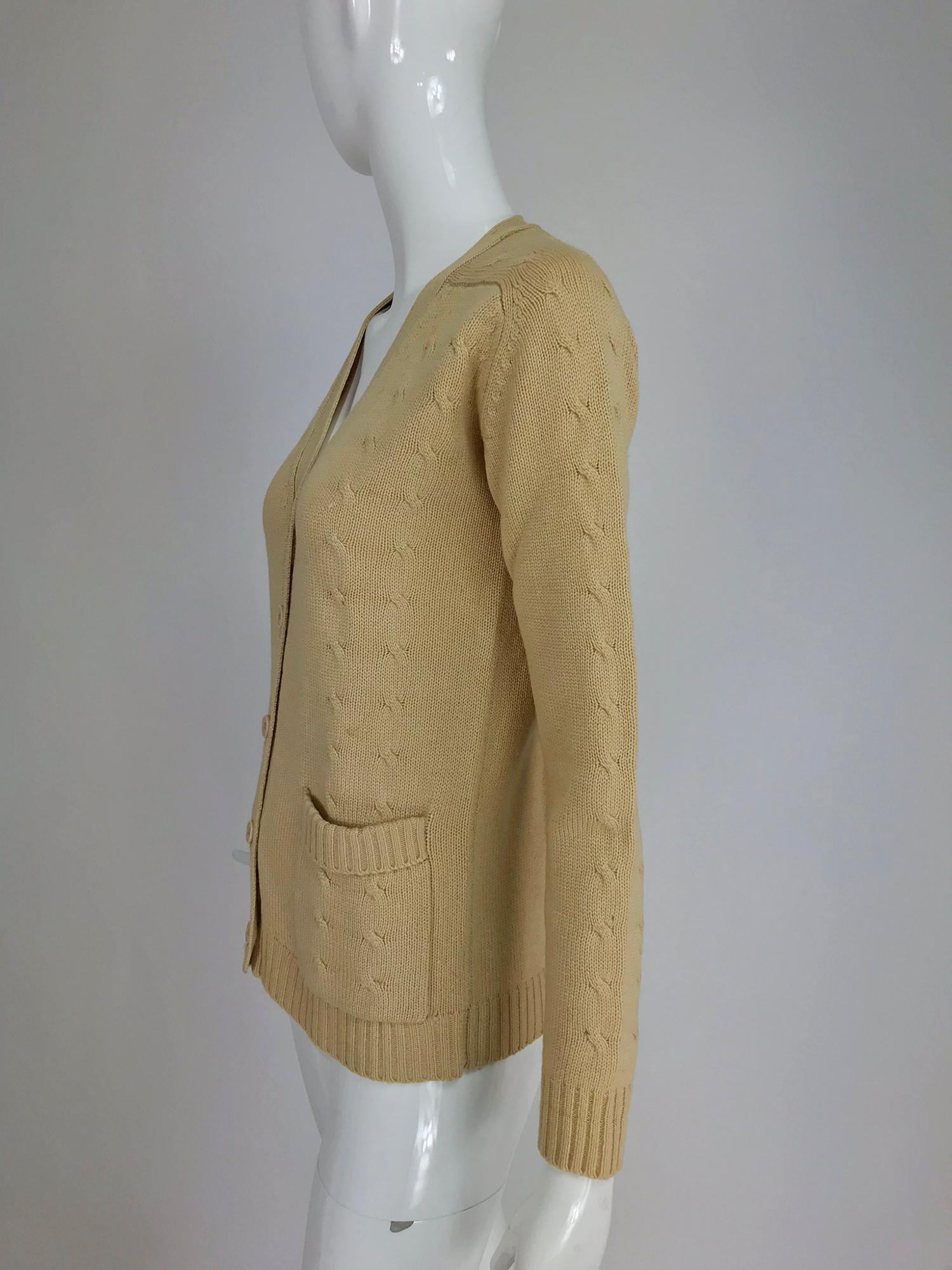 Hermes tan cashmere silk cable knit cardigan sweater 1960s For Sale 3