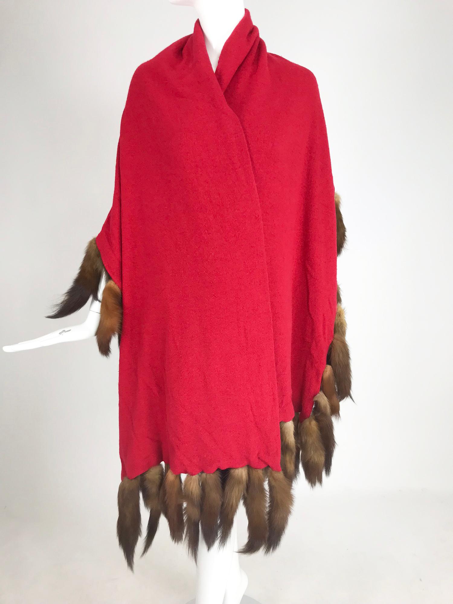 Adrienne Landau Red Wool Knit shawl with mink tail trim 1980s 10