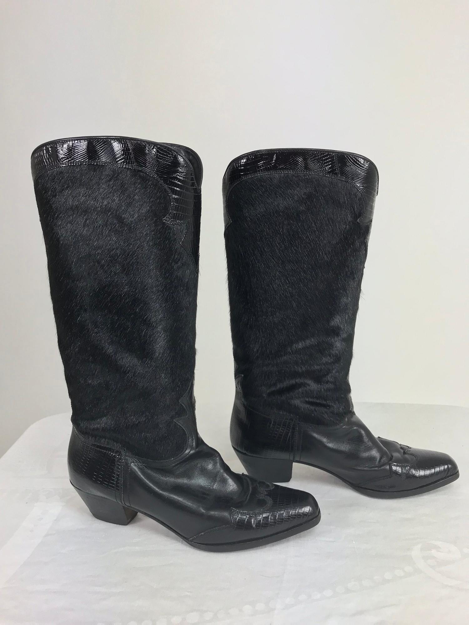 Black embossed alligator leather and black hair calf cowboy boots made for high end boutique, Chez Catherine, Toronto 1980s. Beautiful black boots with embossed leather alligator pattern and shiny black hair calf. These boots are in excellent pre