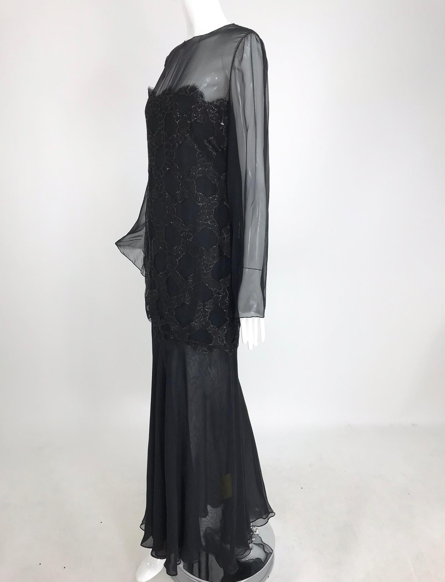Bill Blass Encaje lacado sobre Vestido de noche de gasa de seda negra Años 70 12 en venta 8