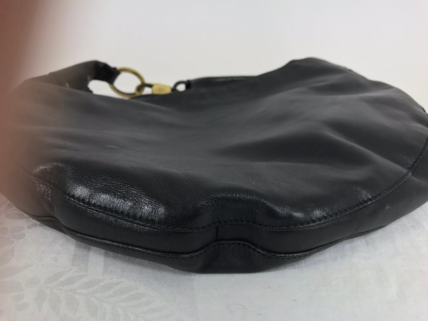 Gucci Black Leather shoulder bag with gold hardware 4
