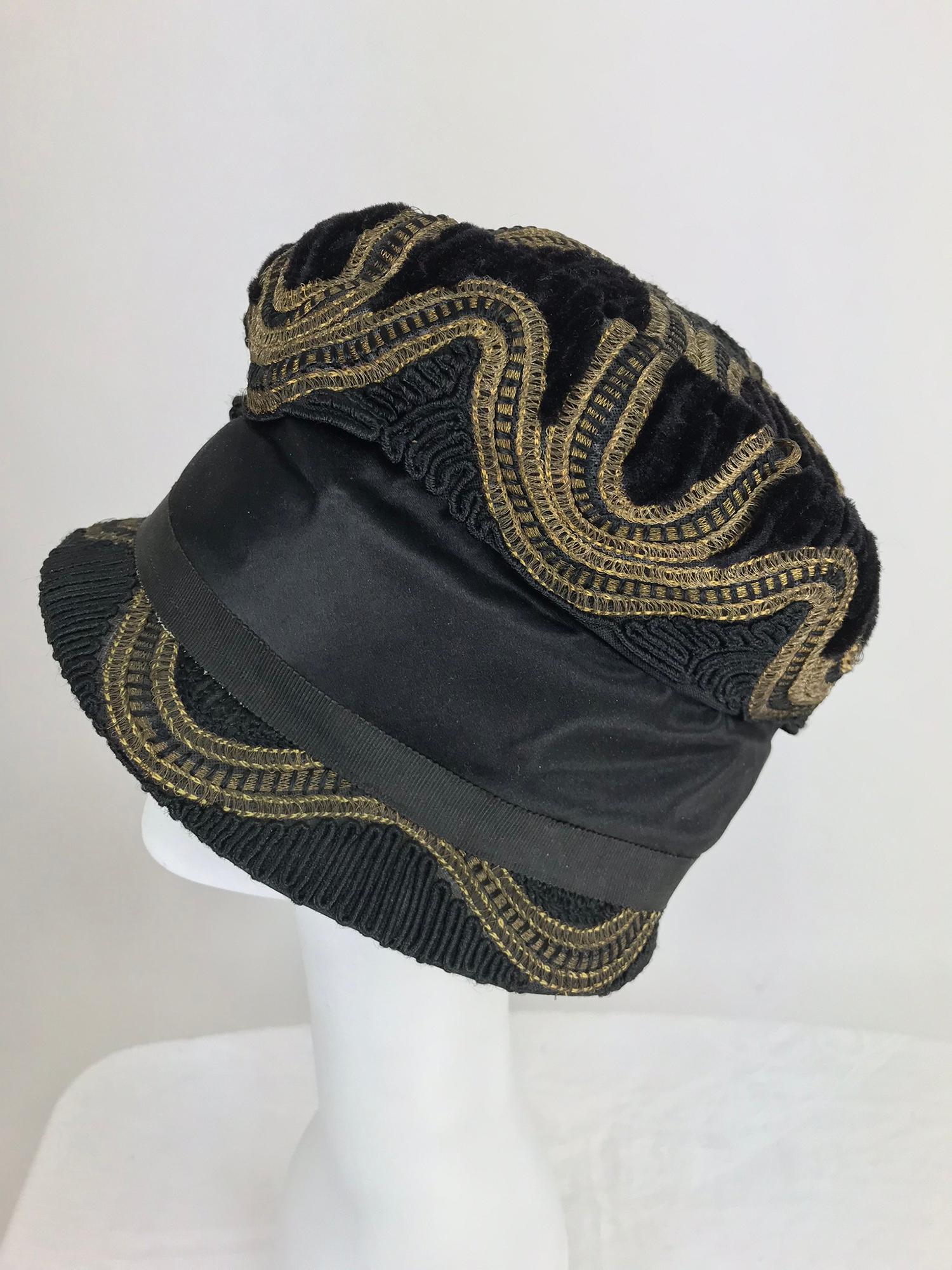 1920er Jahre Flapper gold metallic Passementerie Cloche Hut 2