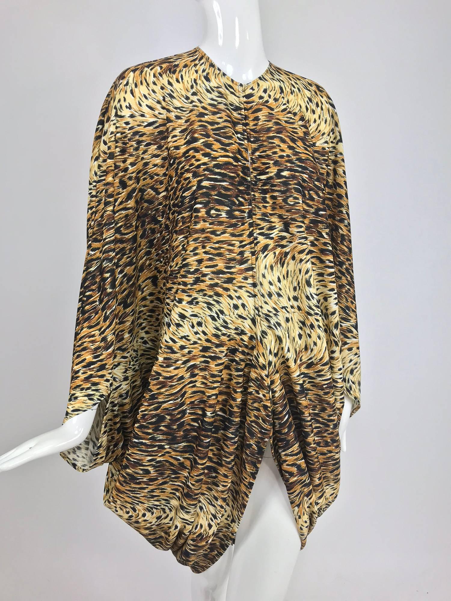 Norma Kamali OMO leopard print cocoon jacket 1980s For Sale at 1stDibs