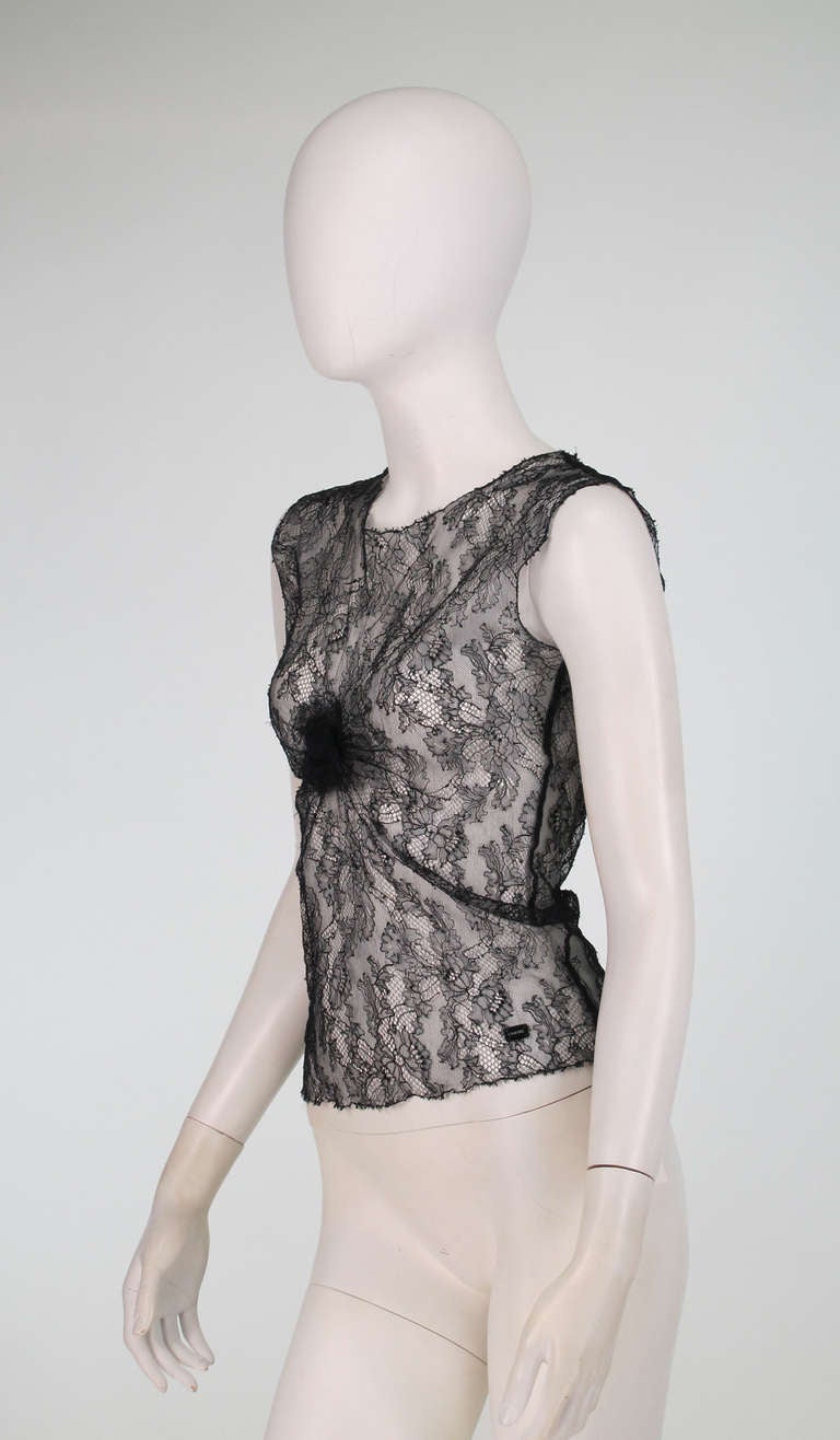 Black Chanel black Chantilly lace sleeveless top 2004A For Sale