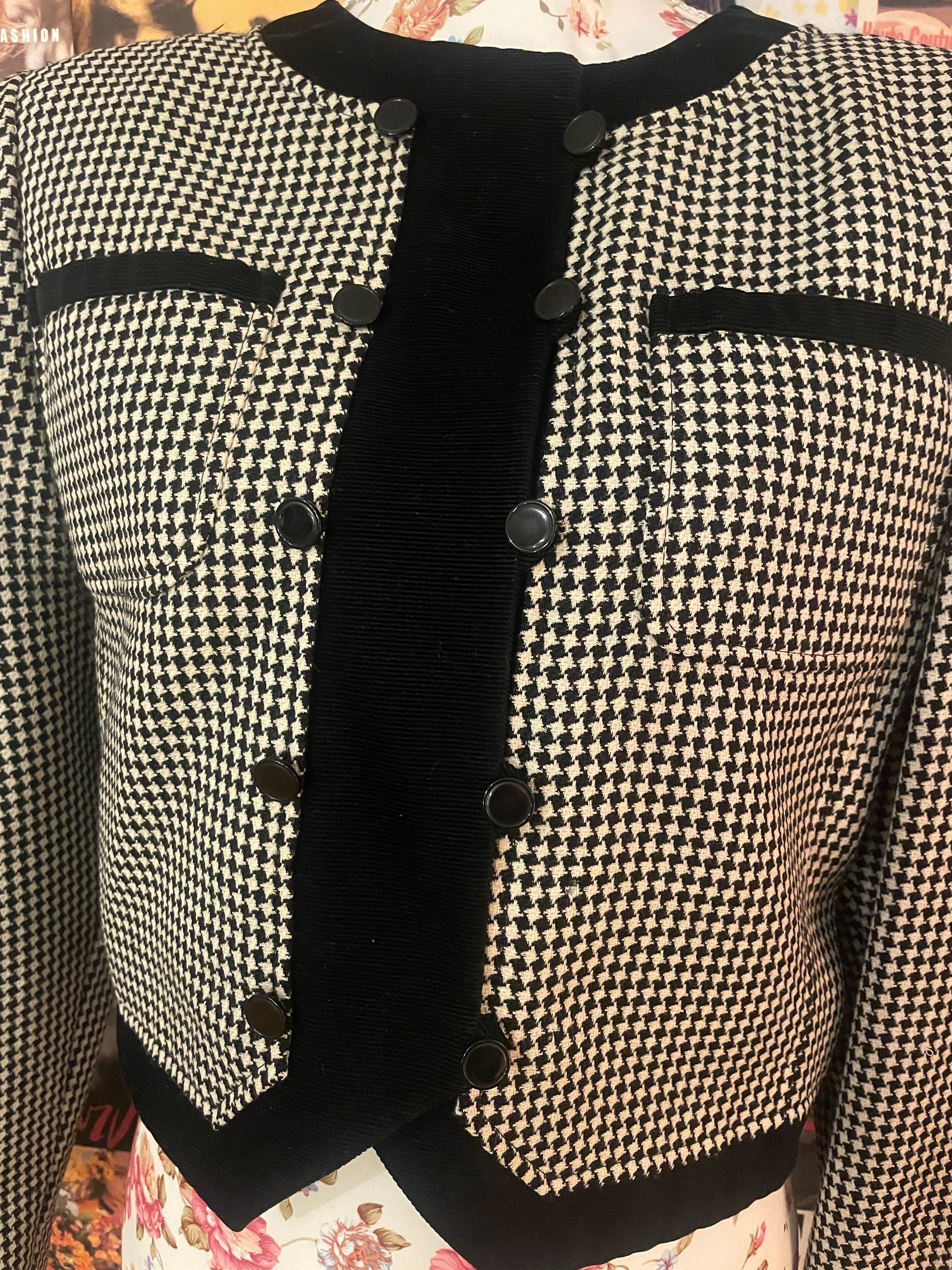 1990s  Giacca vintage in pied de poule di Emanuel Ungaro in vendita 2