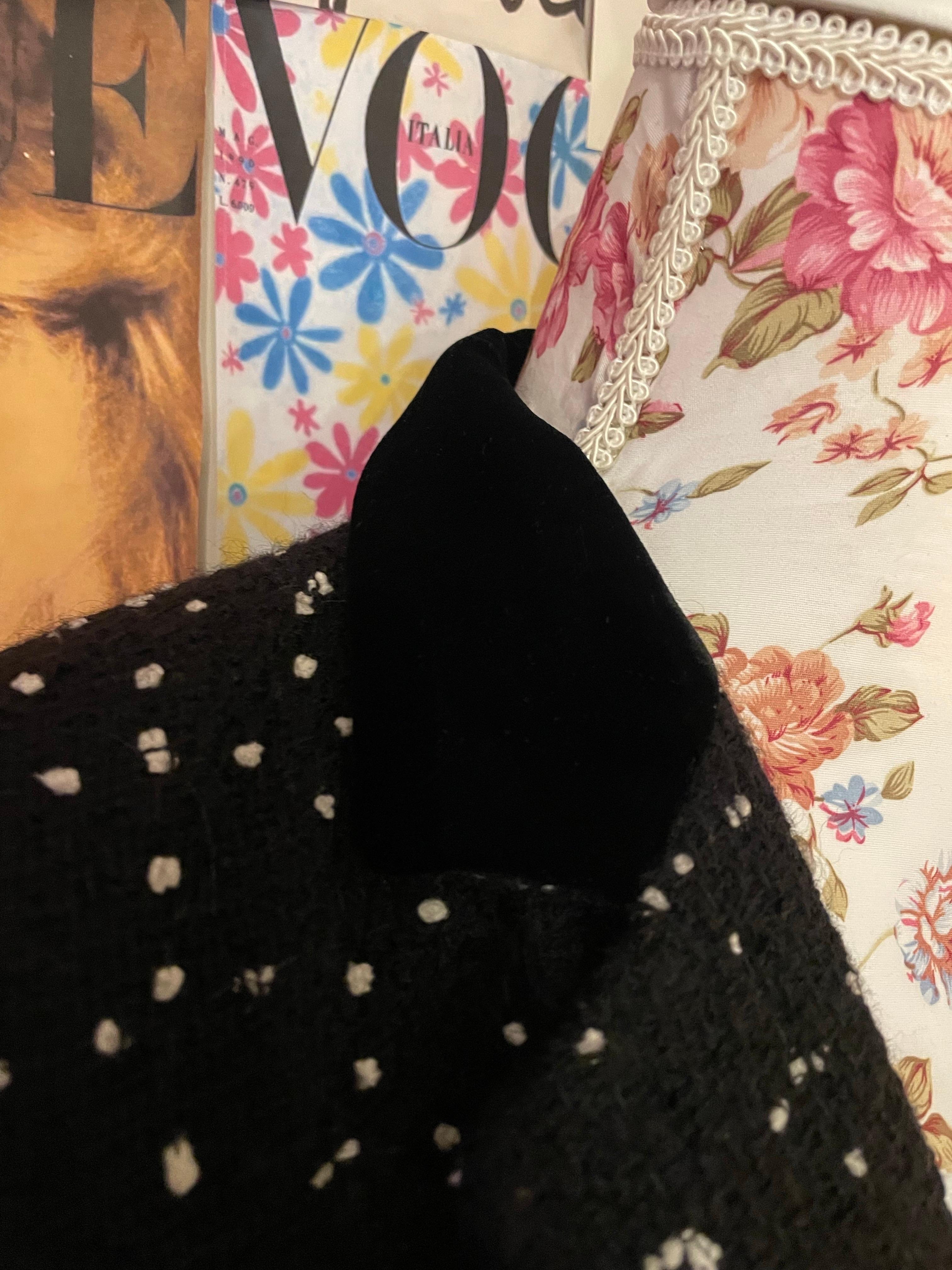 1990s vintage Moschino cashmere coat For Sale 3