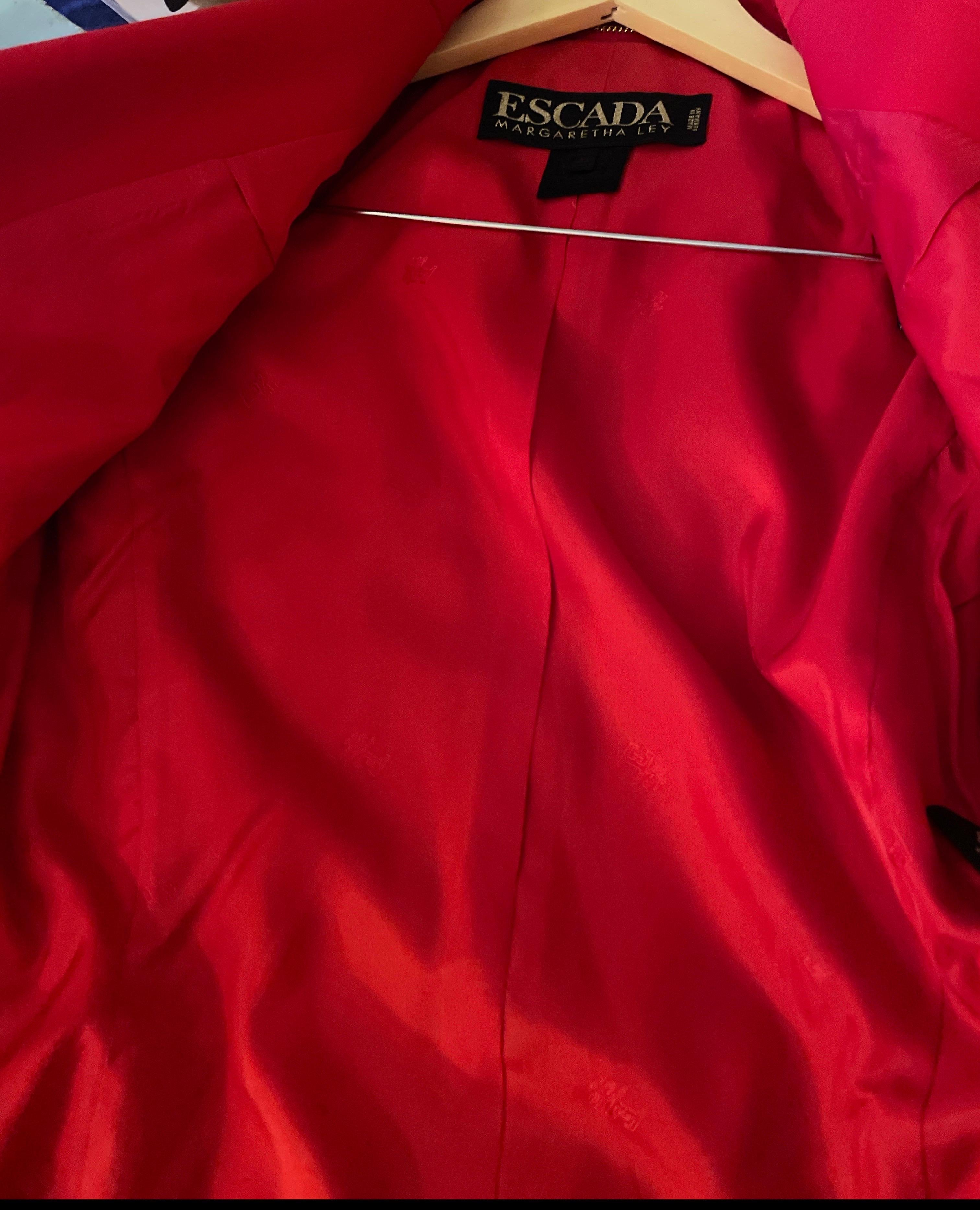 1990s Vintage Escada by Margaretha Ley blazer For Sale 3