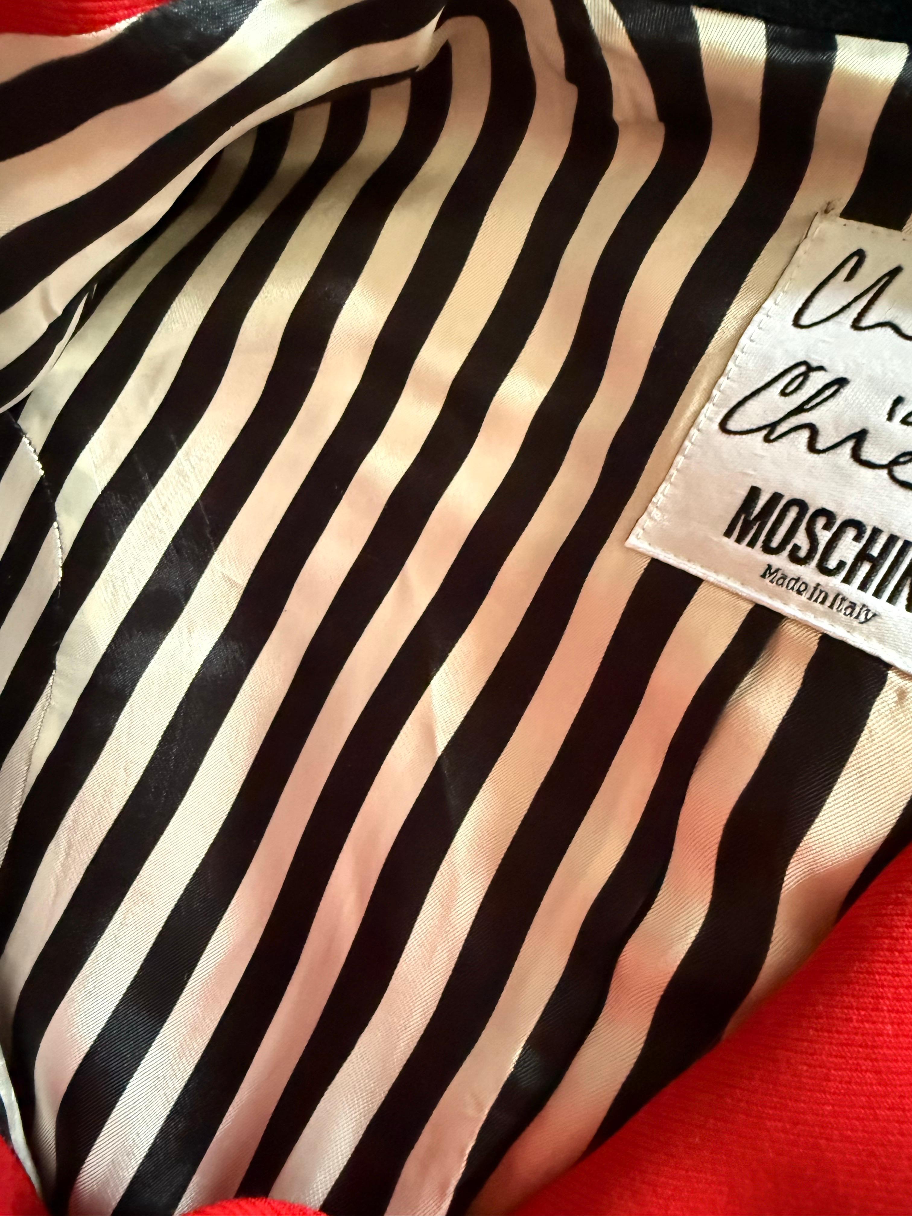 Vintage anni '90 Moschino Cheap and Chic giacca blazer rossa in vendita 3