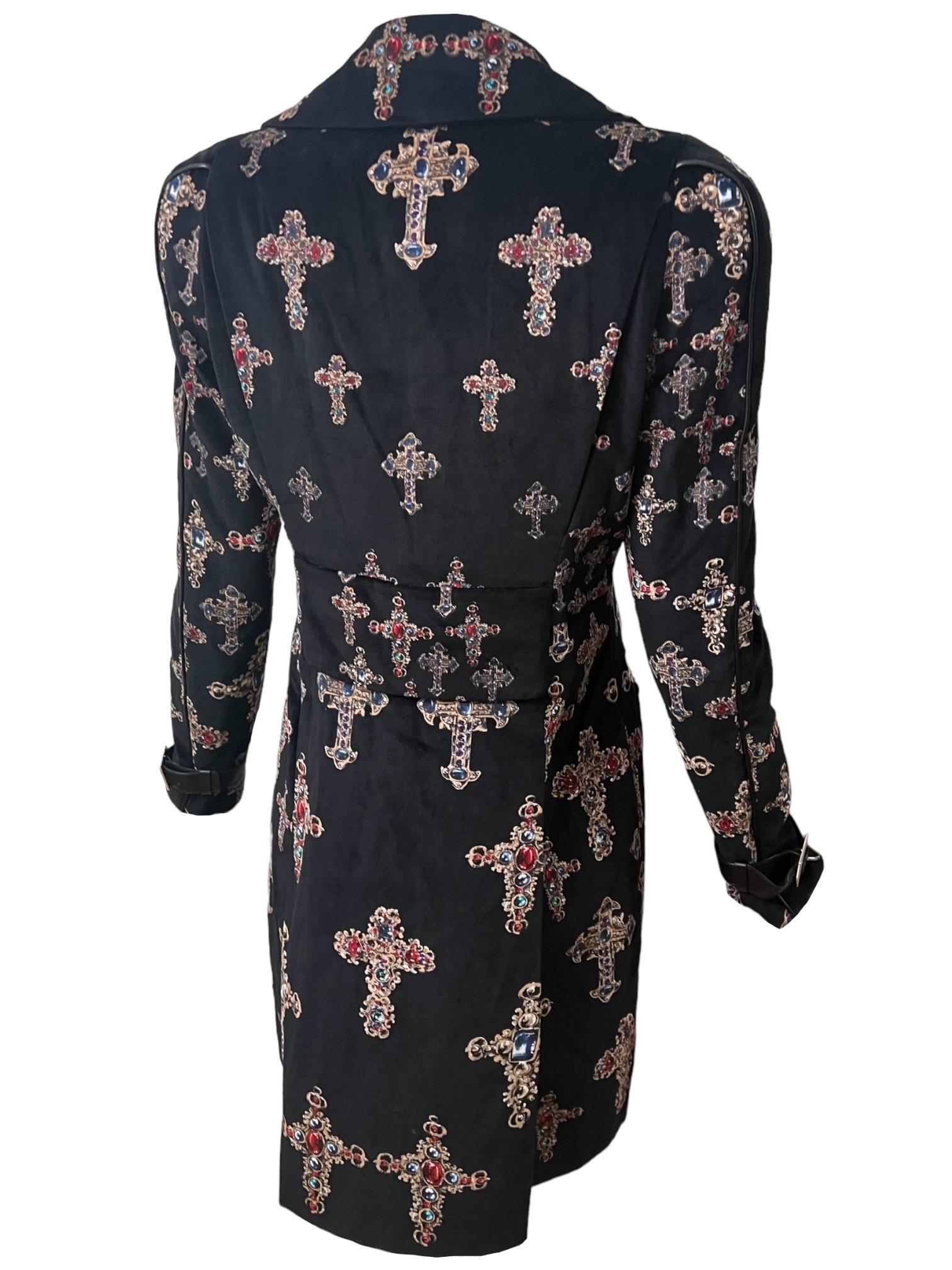 F/W 2012 Versace Gothic Cross Printed Velvet Runway Jacket Coat For Sale 5