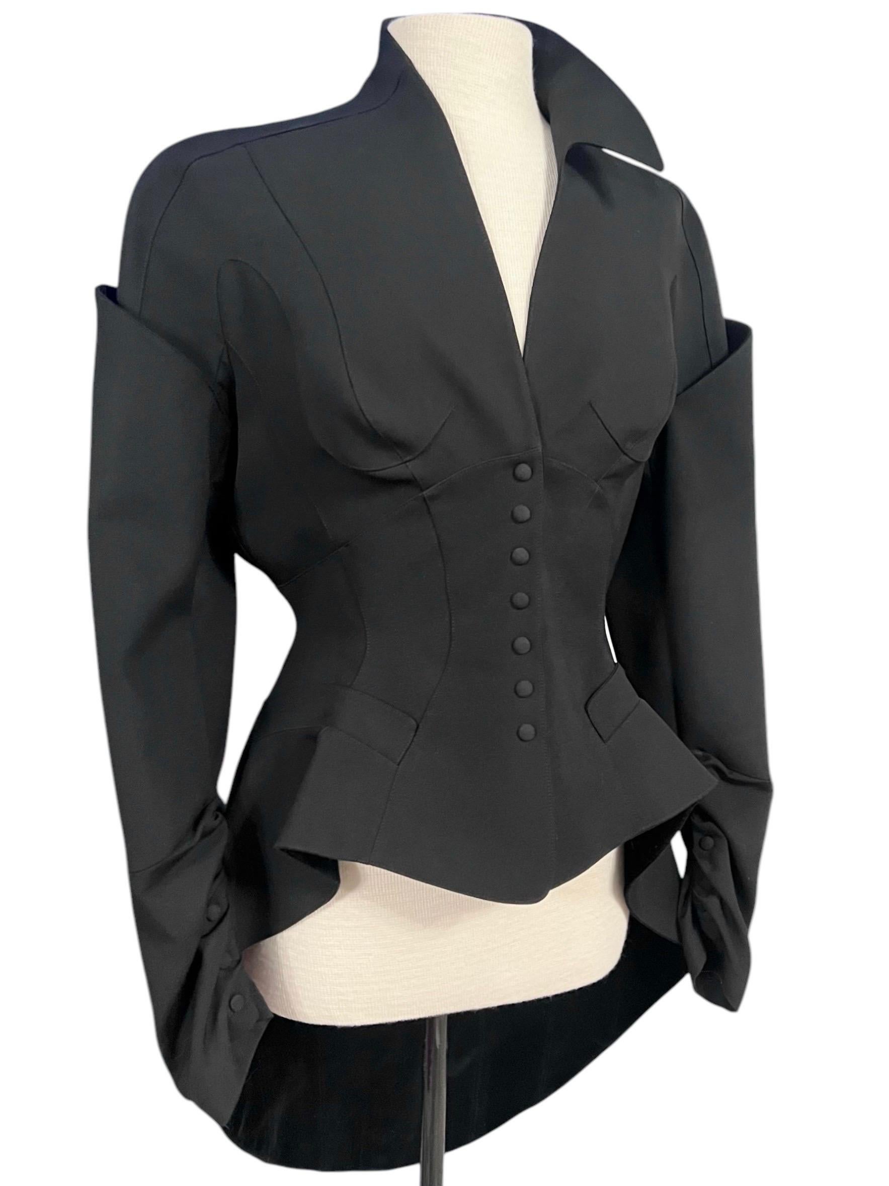 F/W 1995 Thierry Mugler Black Iconic Sculptural Archival Runway Jacket In Excellent Condition For Sale In Concord, NC