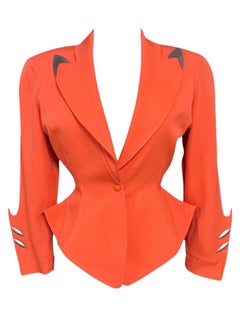F/W 1989 Thierry Mugler Chaqueta escultural de metal futurista naranja