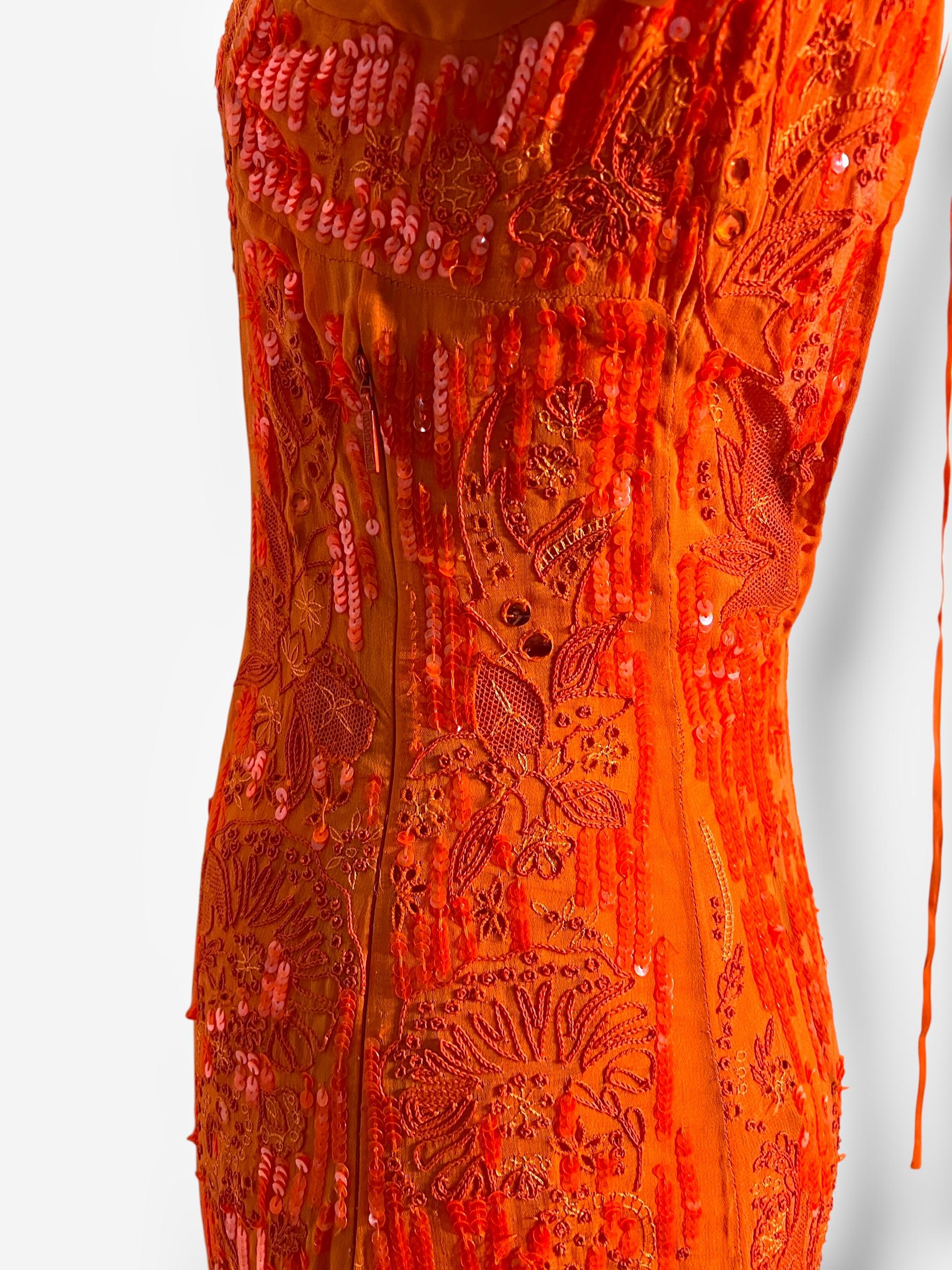 Robe à ornements Roberto Cavalli, 2009, neuve avec étiquettes en vente 10