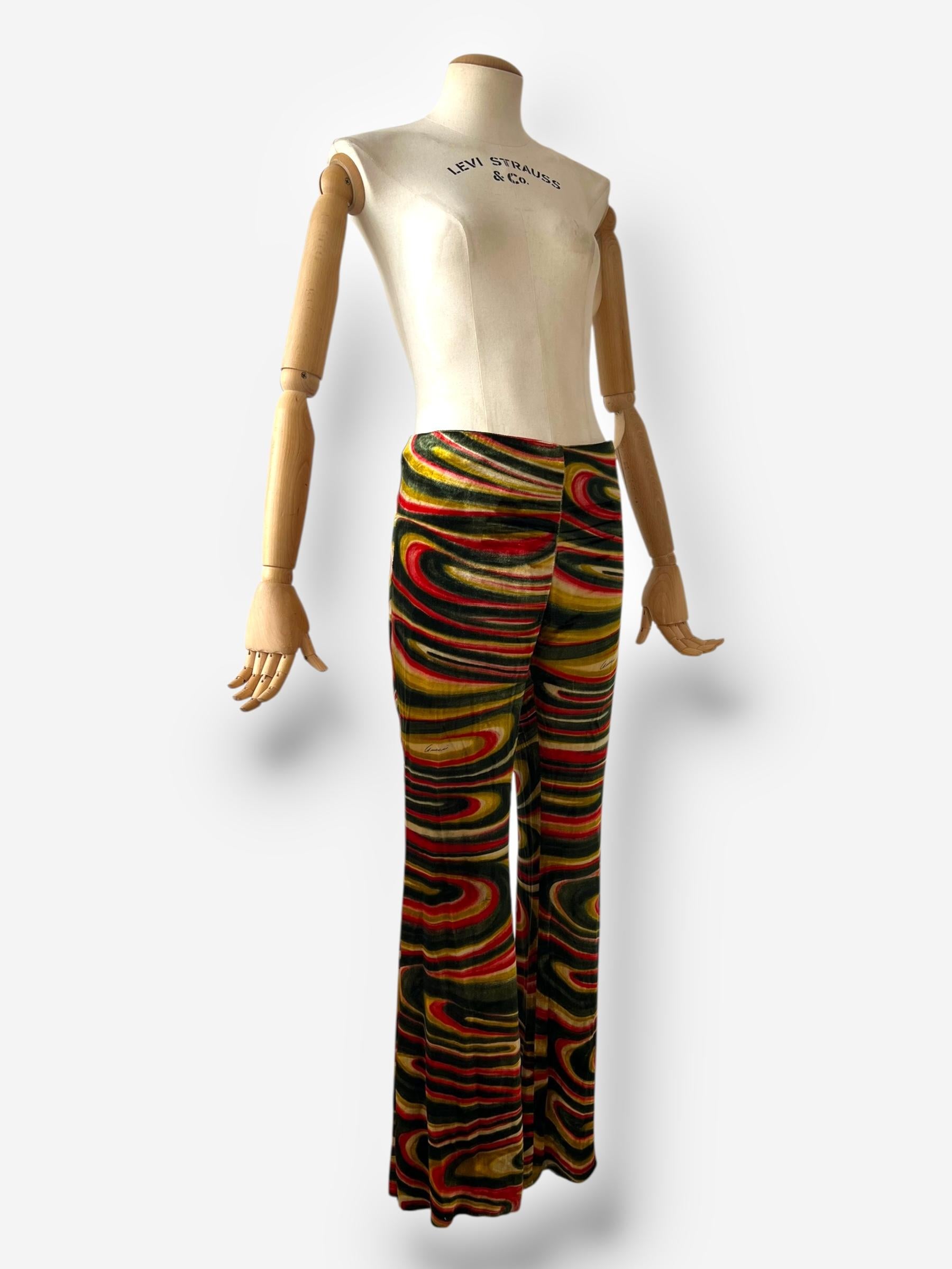 Gucci by Tom Ford 1999 F/W Runway Pantalon en velours imprimé tourbillon Bon état - En vente à CAPELLE AAN DEN IJSSEL, ZH