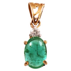 IGI Certified Natural Diamond cabochon Emerald Diamond Hallmark 18K Gold Pendant