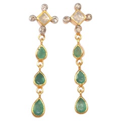 Diamantes naturales Esmeraldas naturales Pendientes largos de plata chapada en oro de 18k