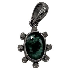 Vintage natural Emerald rose cut Diamonds Sterling Silver star burst Pendentif