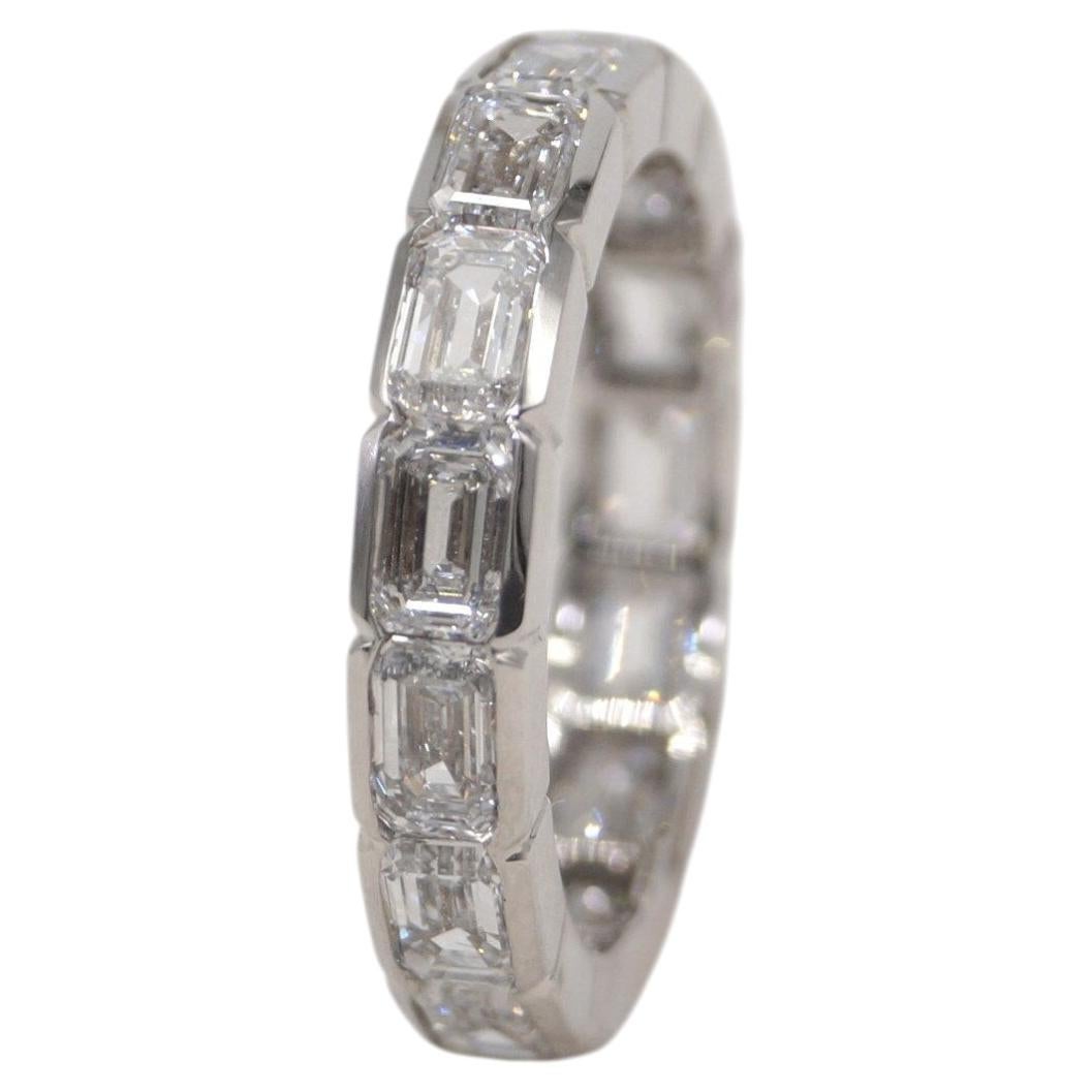 Solid 14K Gold Solitaire diamond moissanite eternity band ring wedding ring For Sale