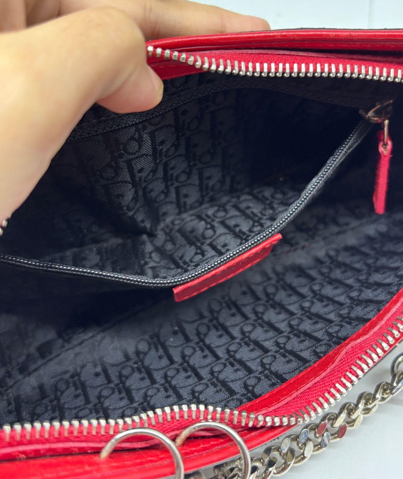 Rare Christian Dior John Galliano Black Hardcore Piercing Shoulder Pochette Bon état - En vente à Jakarta, Daerah Khusus Ibukota Jakarta
